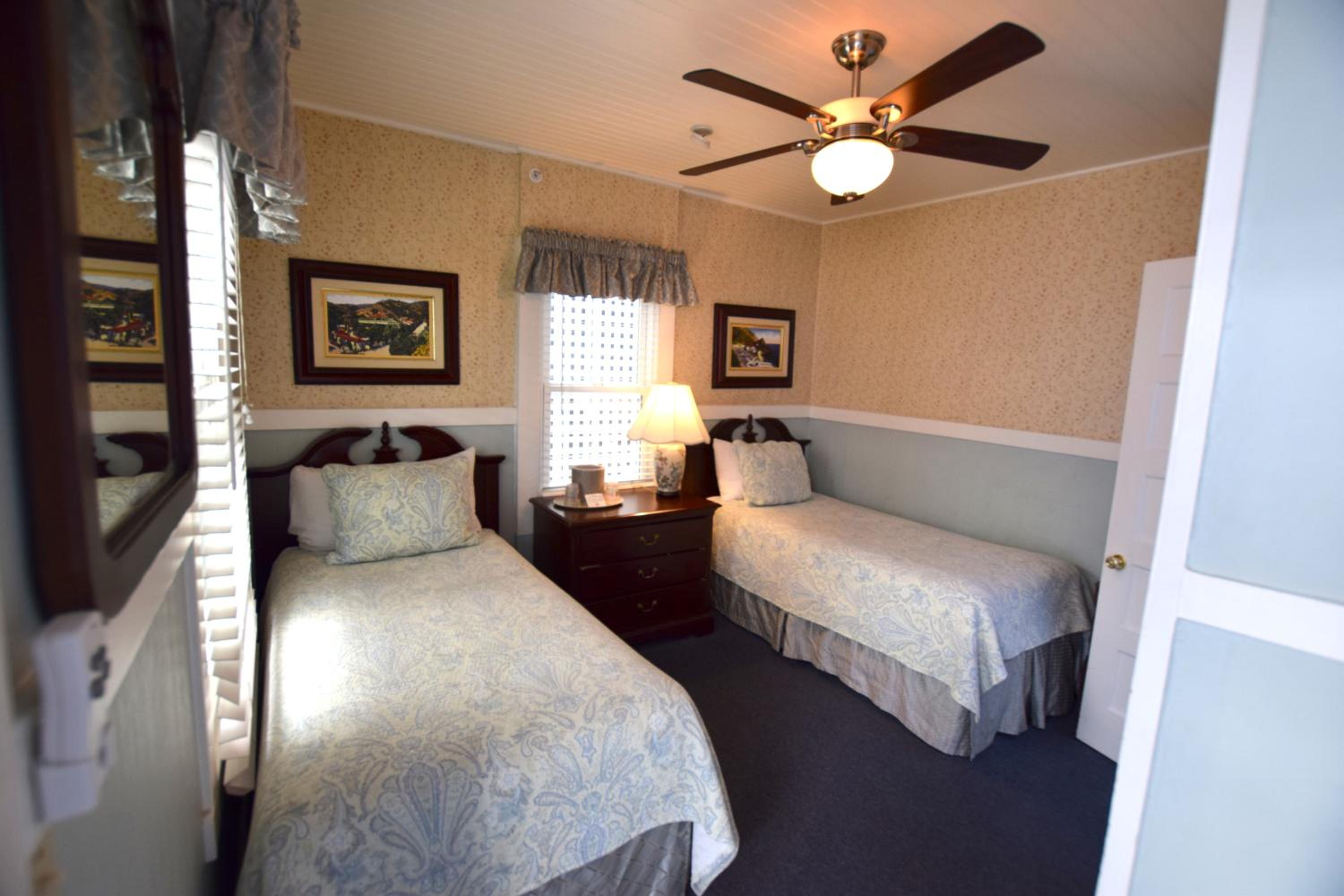 One-Bedroom Cottage