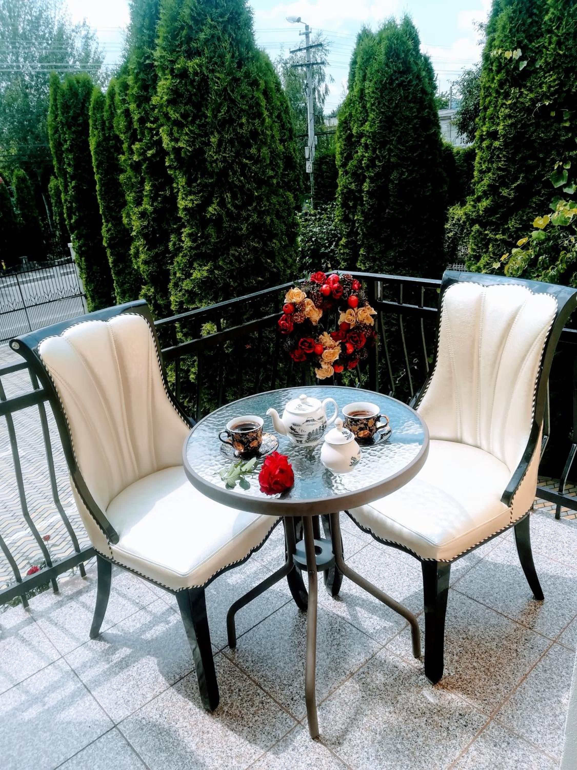 Deluxe Double Room with Balcony - Photo 7