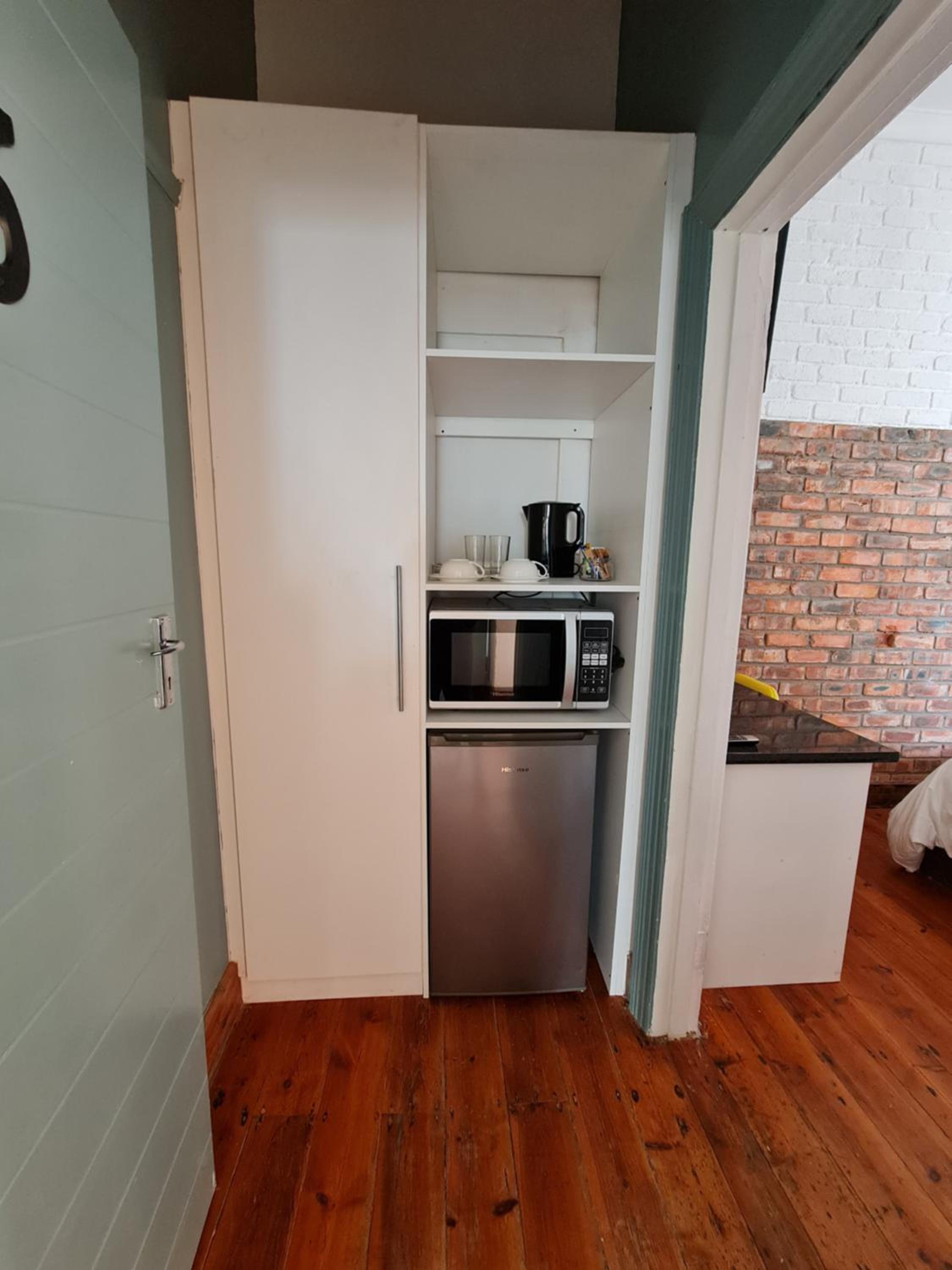 Budget Double Room - Photo 3