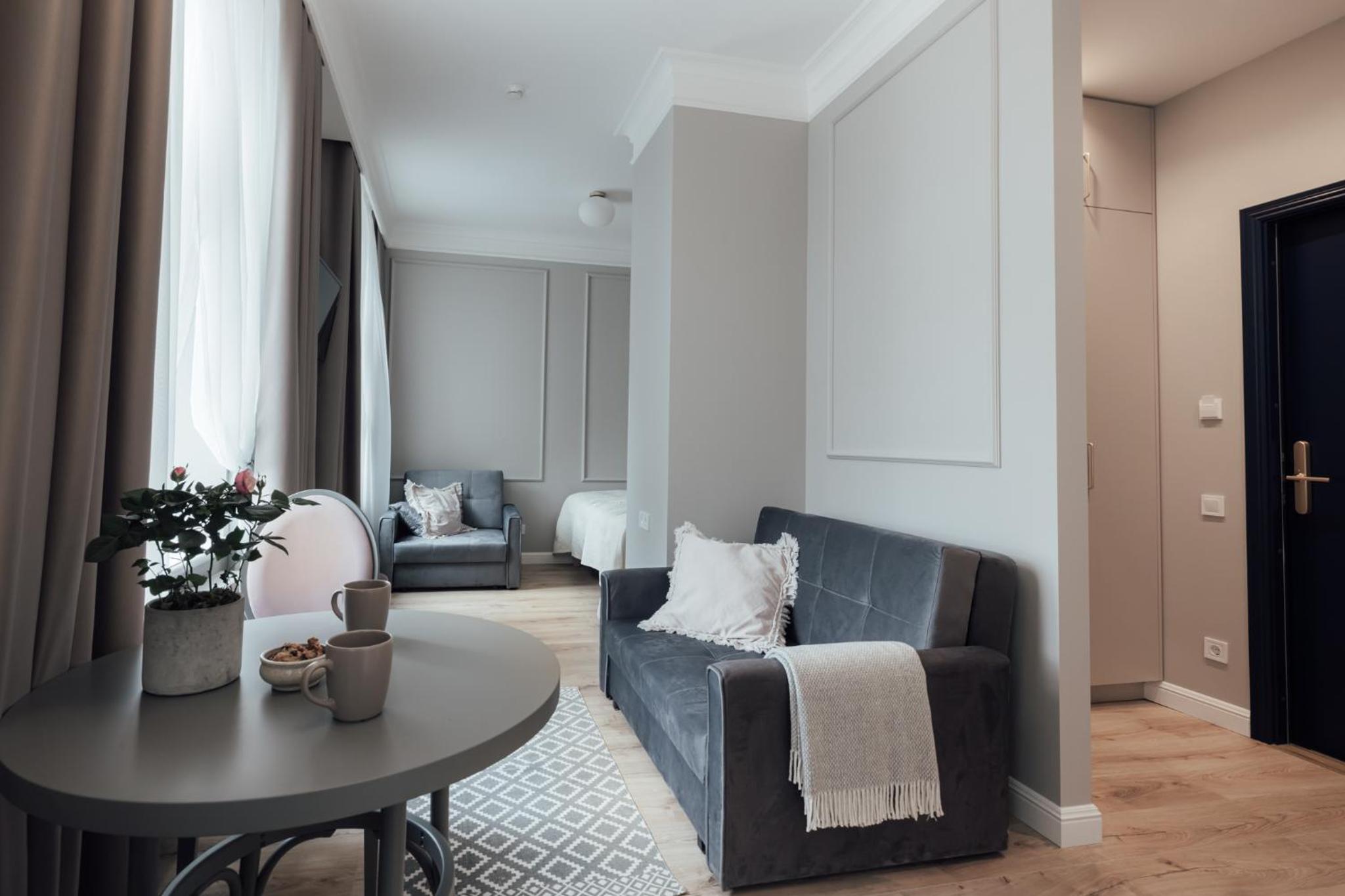 Large Double Room - Photo 14