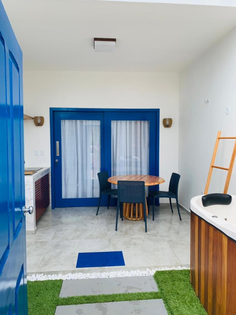 One-Bedroom Villa - Photo 9