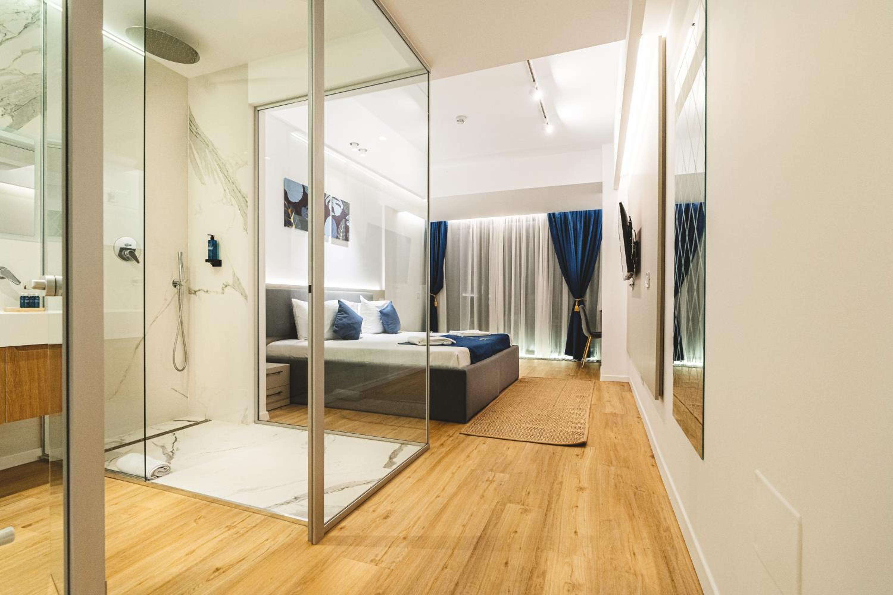 Comfort Double or Twin Room with Lake View photo 1