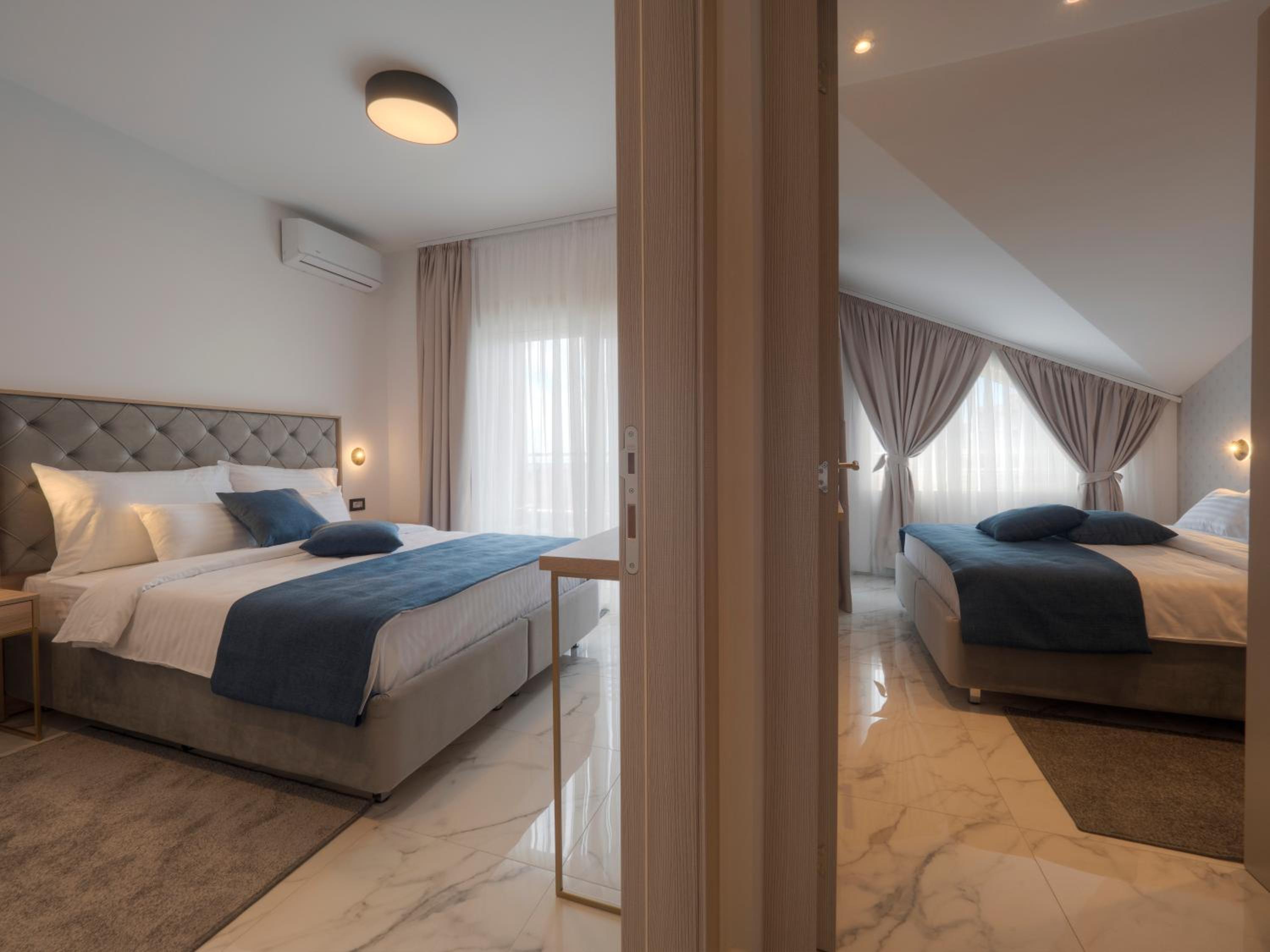 Penthouse Apartment - Photo 7