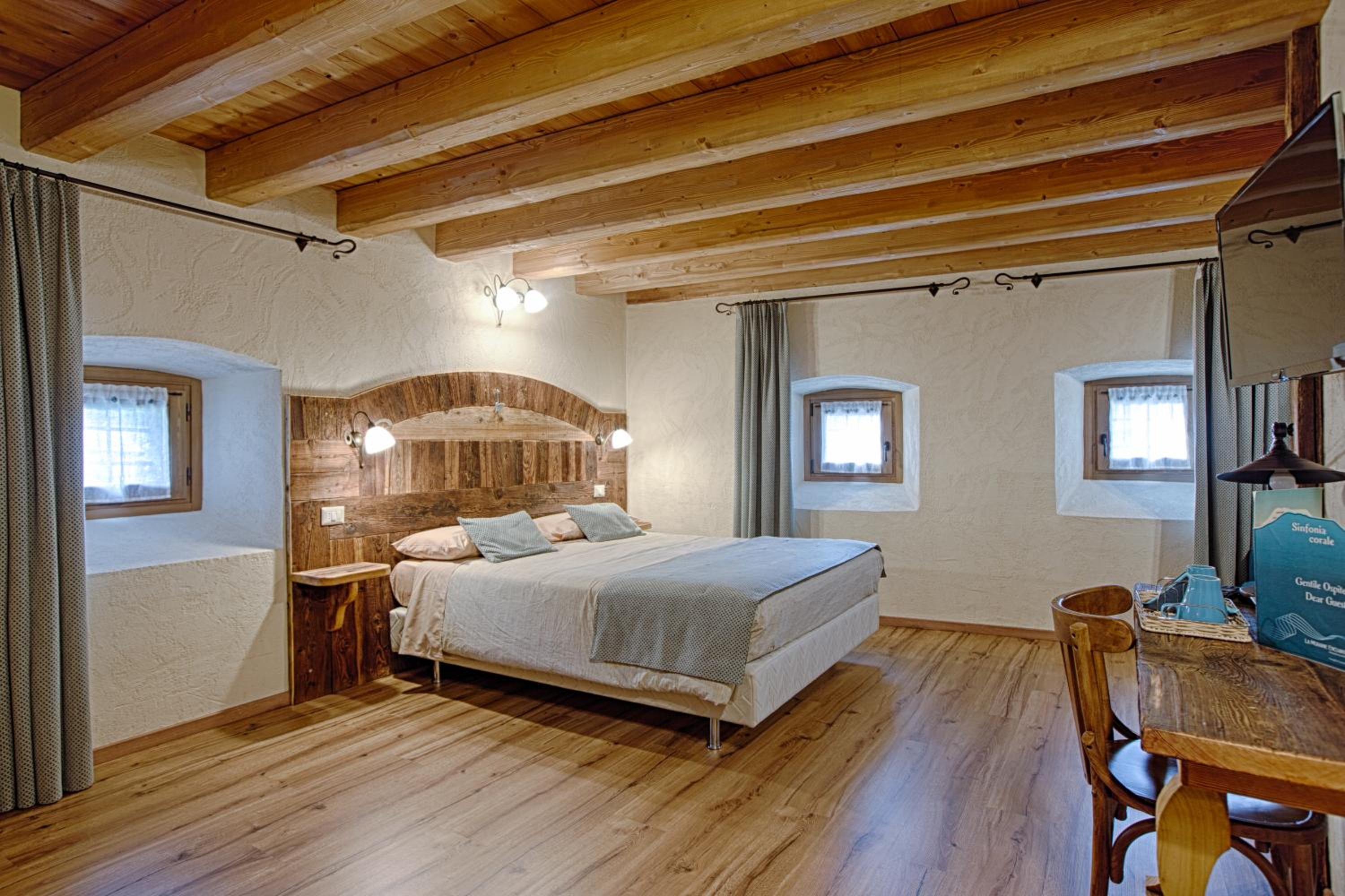 Superior Room with Spa Shower photo 3