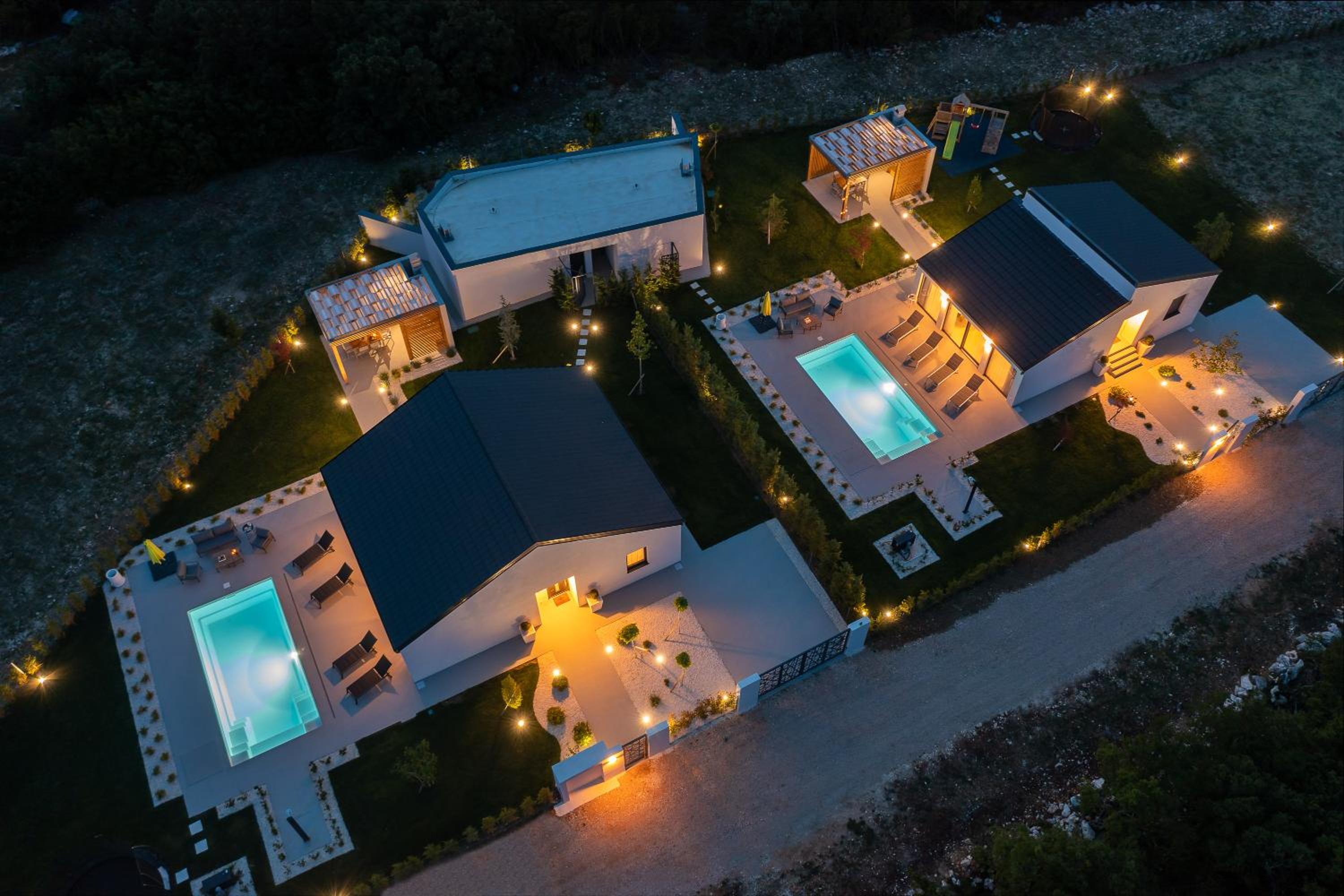 Deluxe Villa photo 2