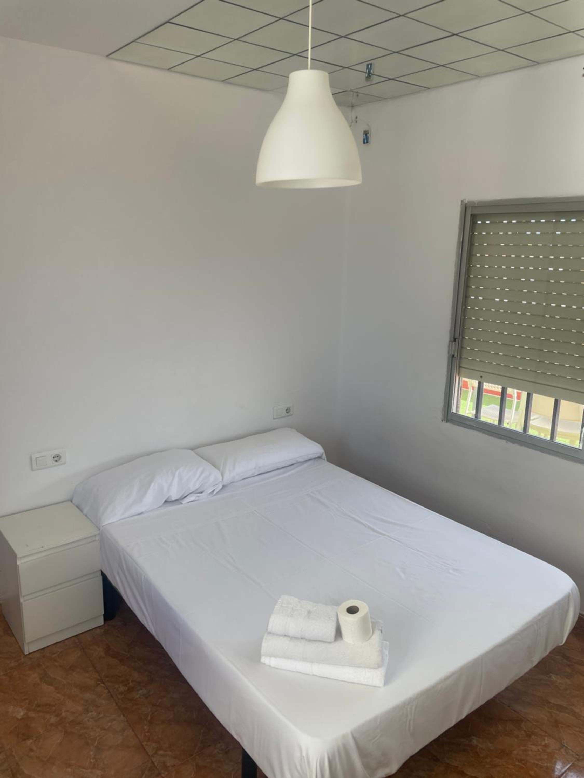 Habitación doble con baño compartido