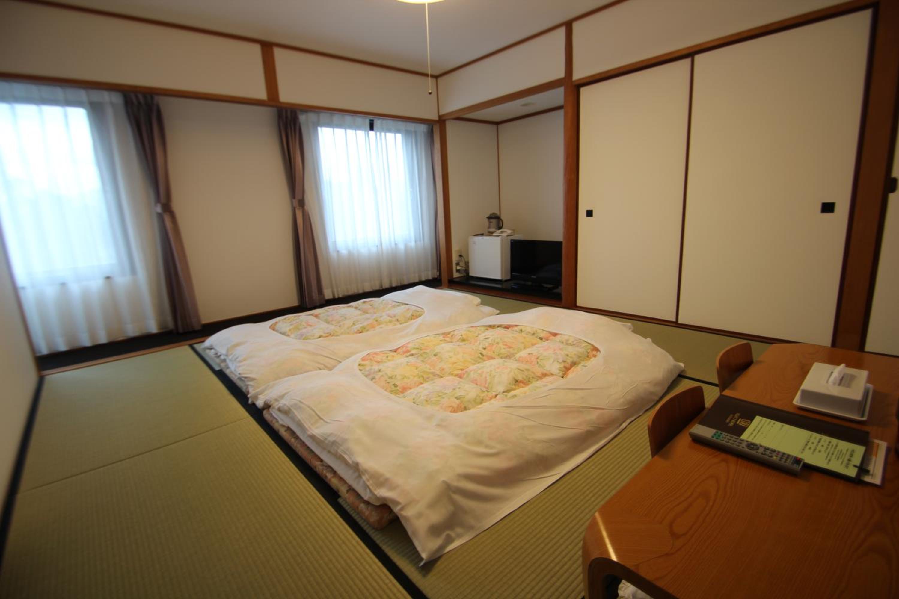 Standard Japanese-Style Room - Non-Smoking photo 3