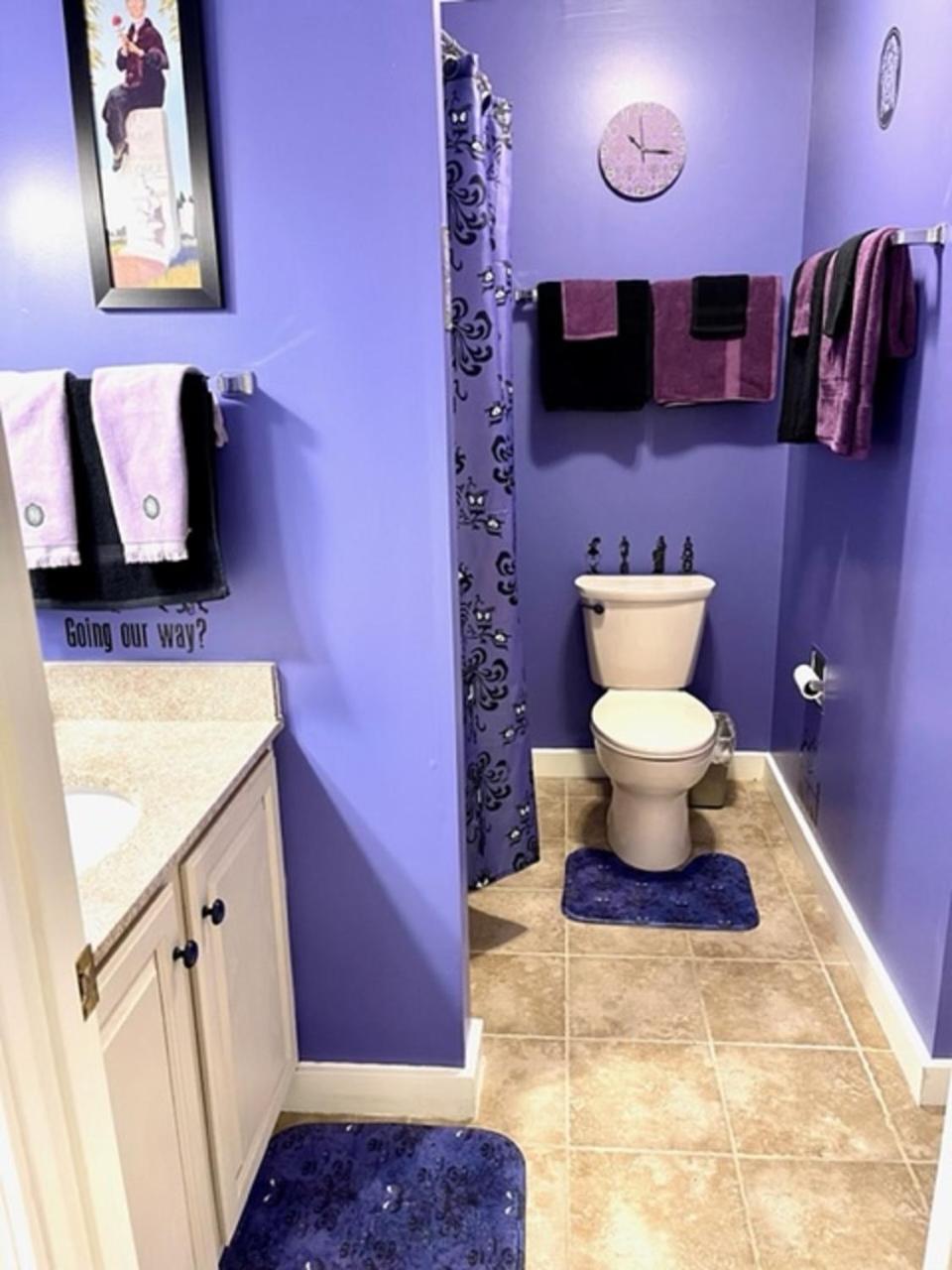 Deluxe King Suite photo 3