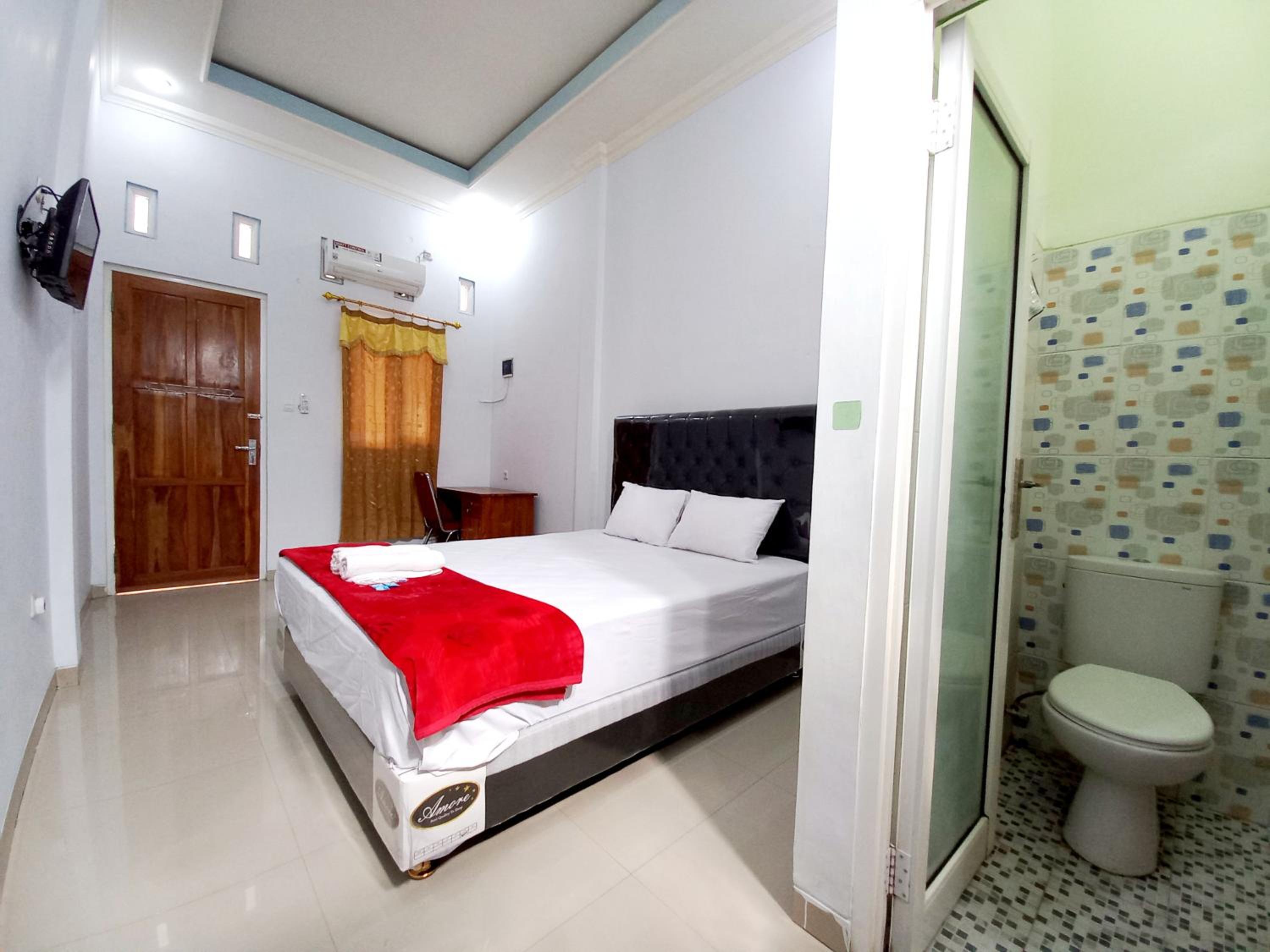 Standard Double Room - Photo 6