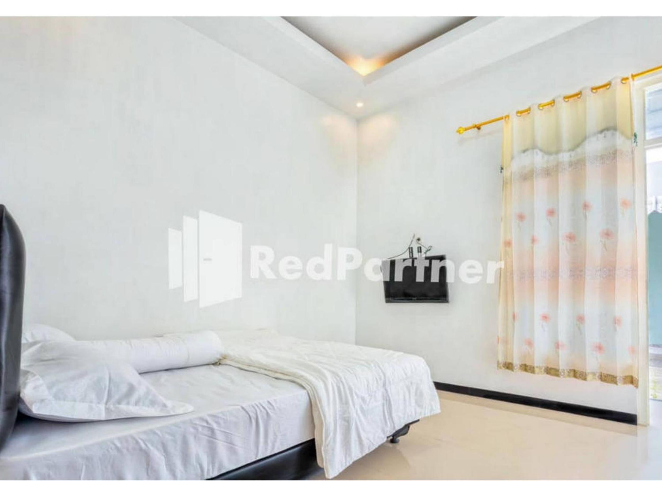 Standard Double Room with Fan - Photo 5