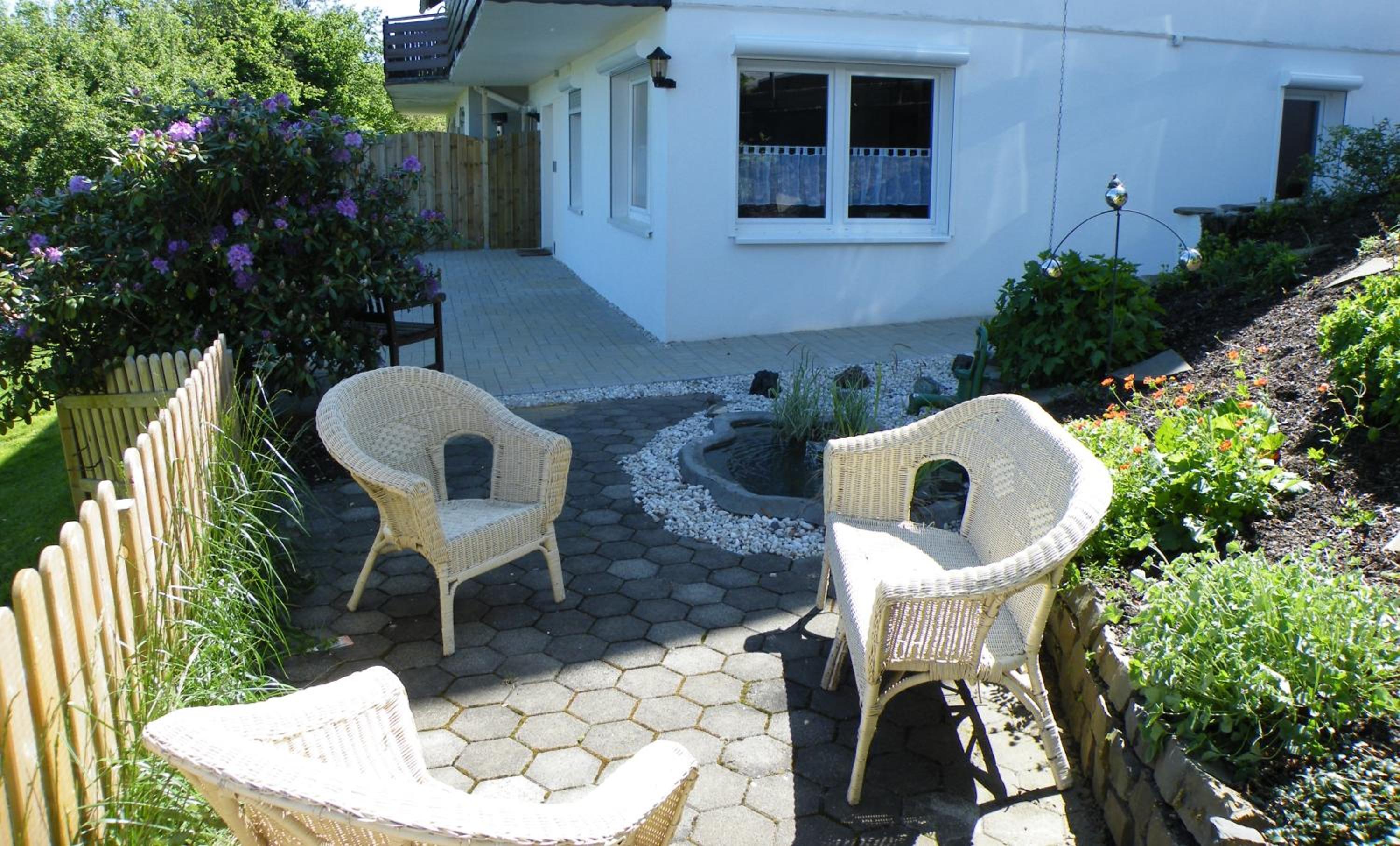 Apartment with Balcony photo 2