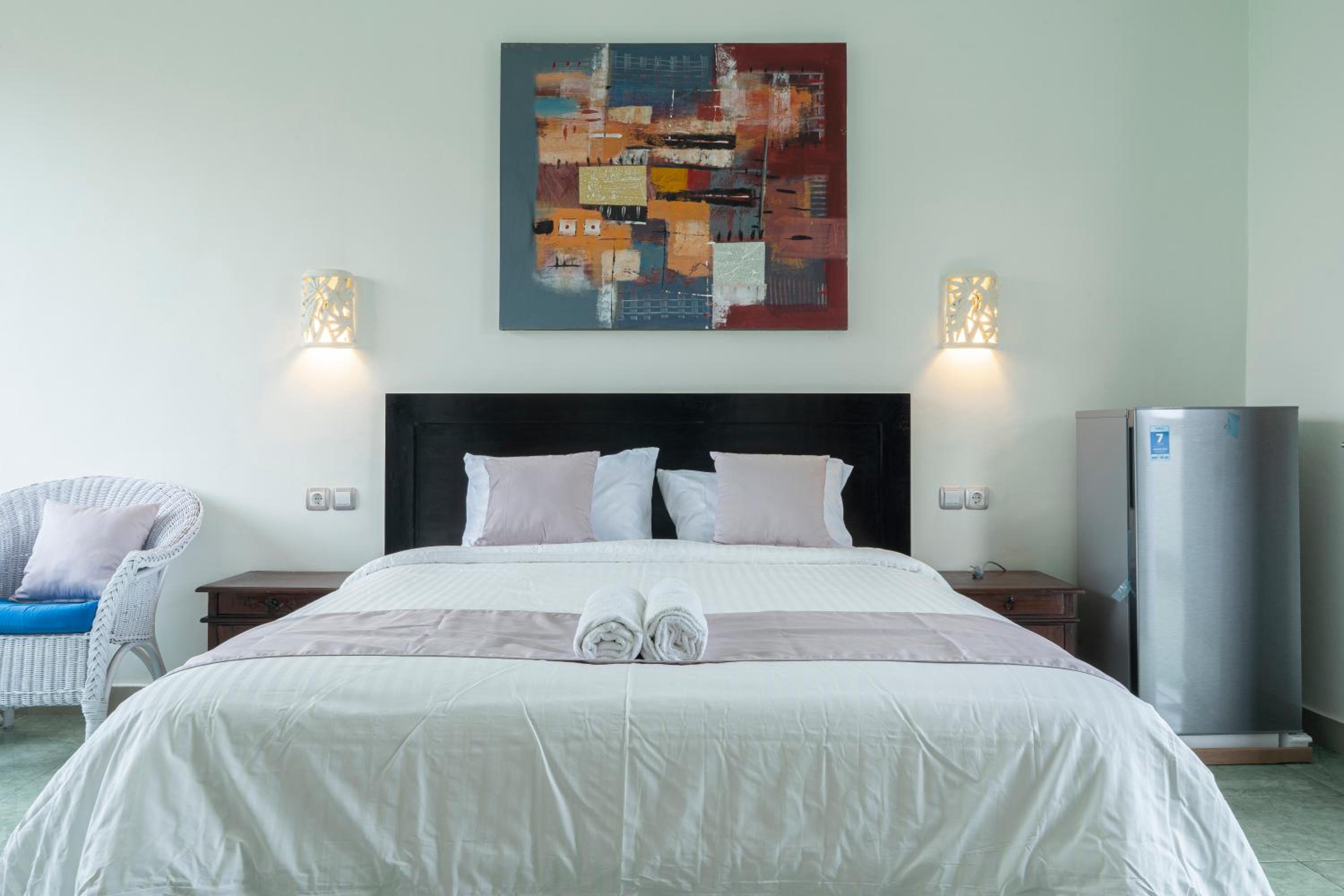 Deluxe Room - Photo 2