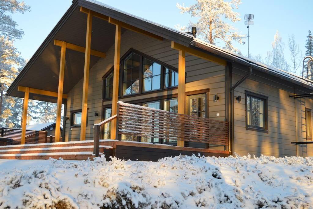 Three-Bedroom Chalet photo 2