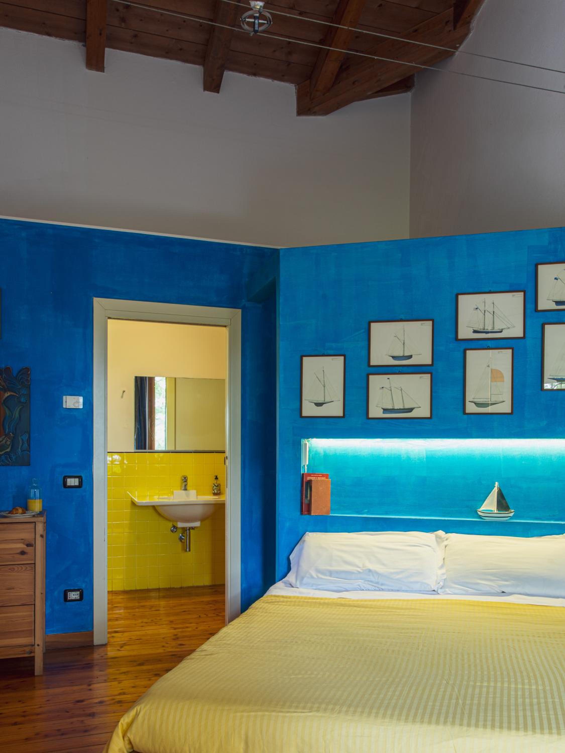 Triple Room - Photo 6