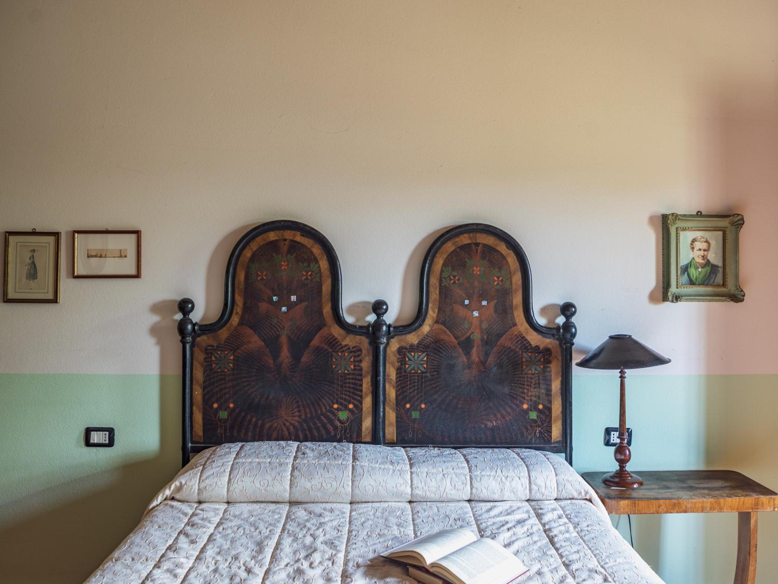 Deluxe Room - Photo 1