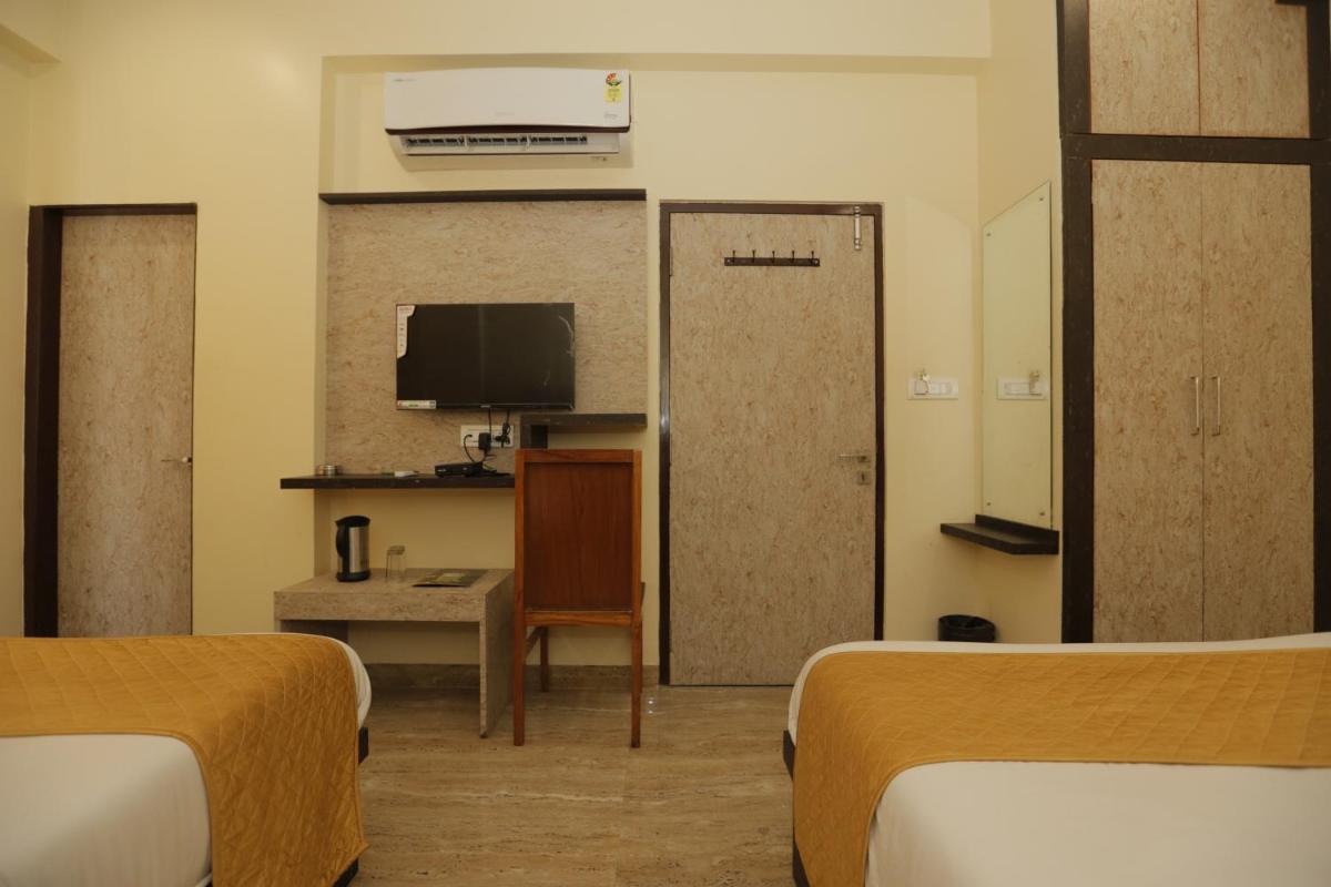 Triple Room - Photo 10