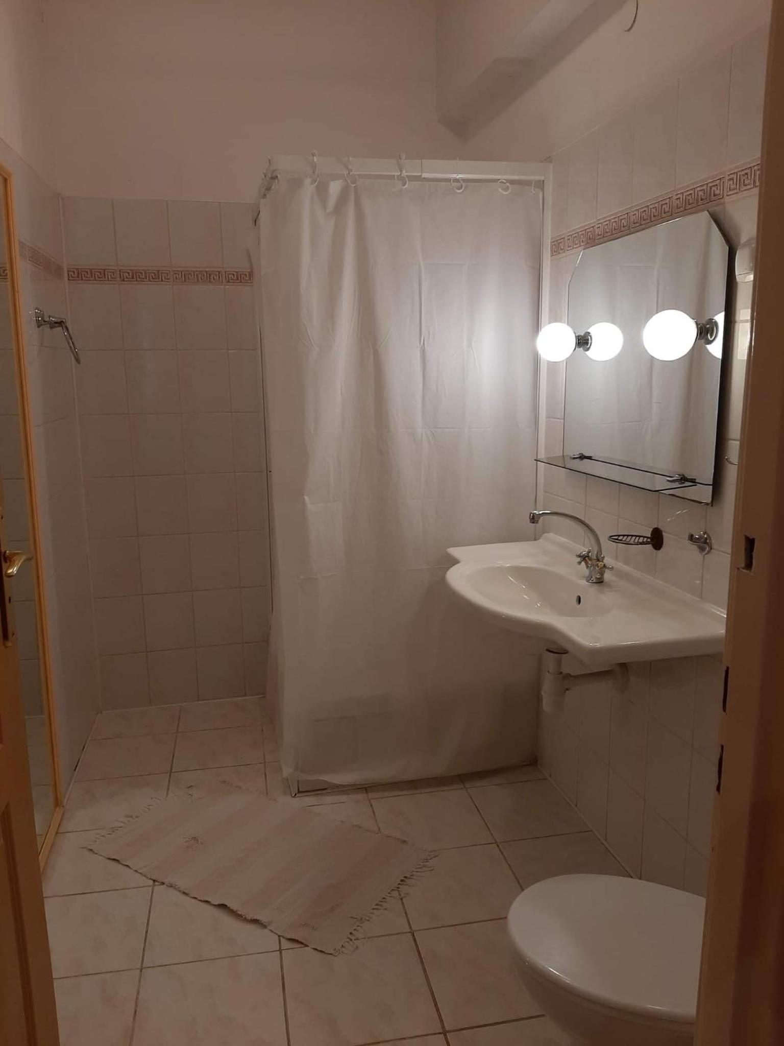 Quadruple Room photo 2