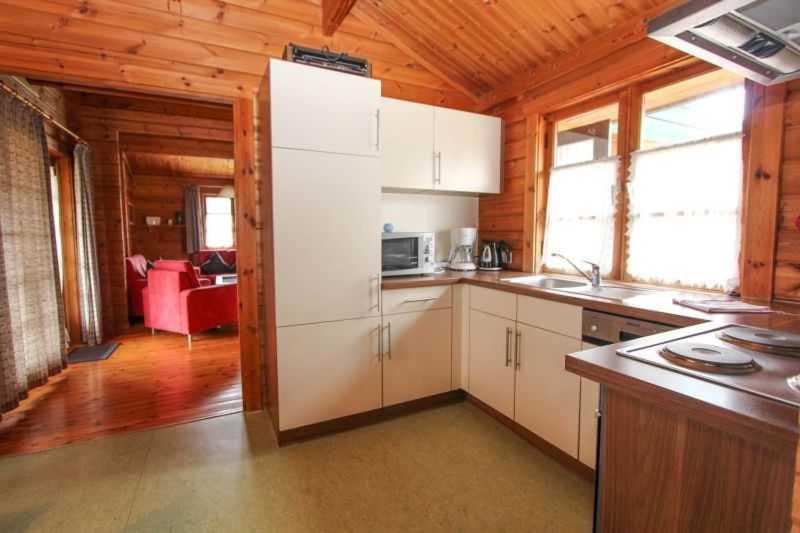 Three-Bedroom House photo 3