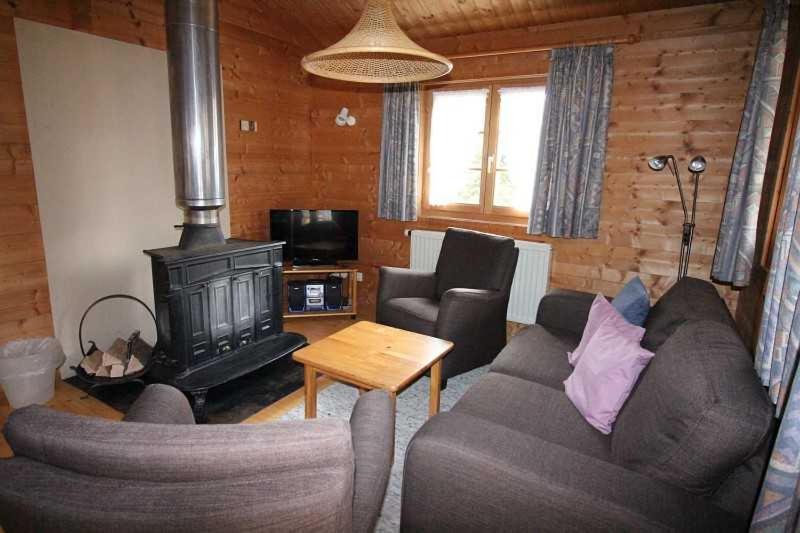 Two-Bedroom House photo 3