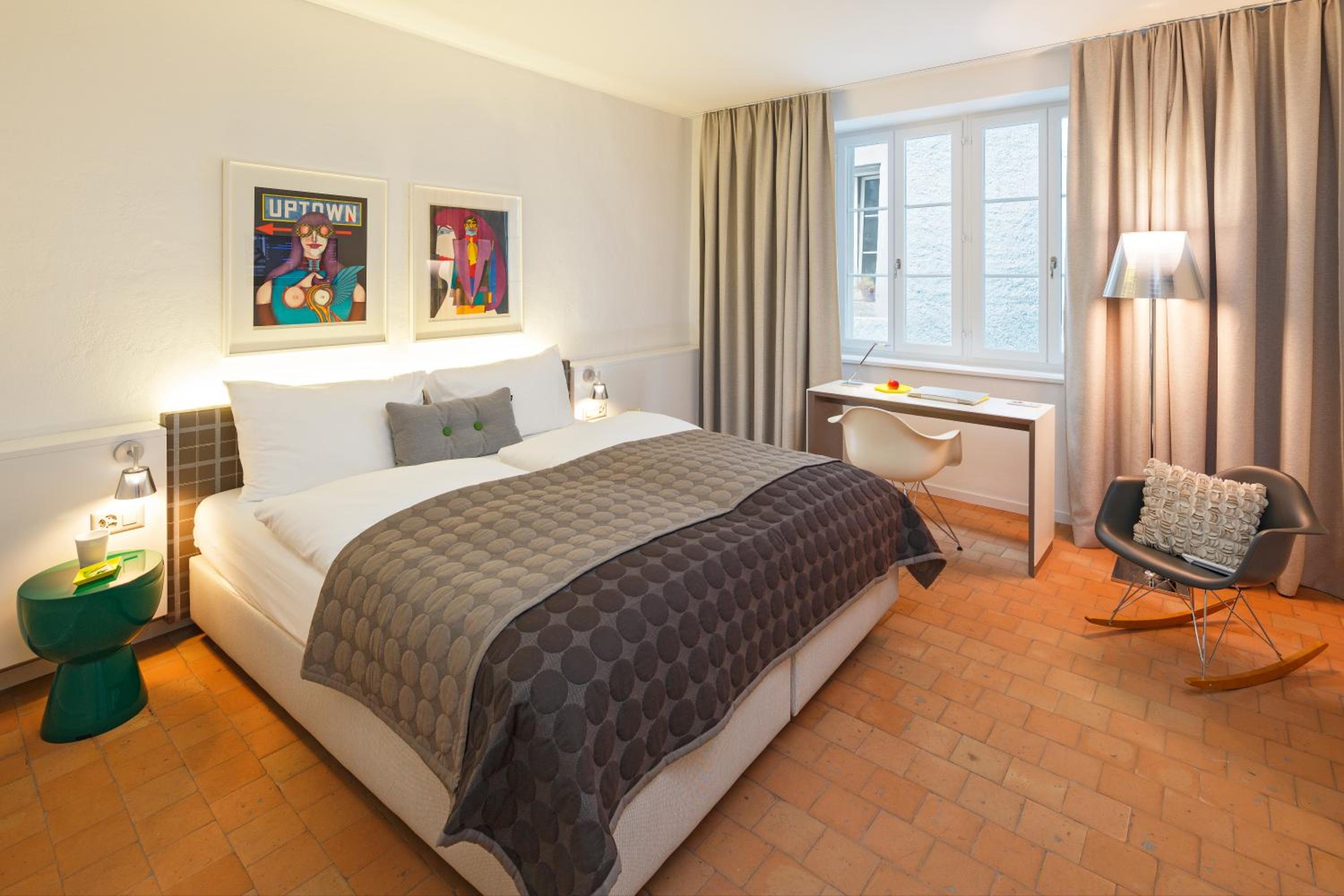 Double Room Plus thumbnail 6