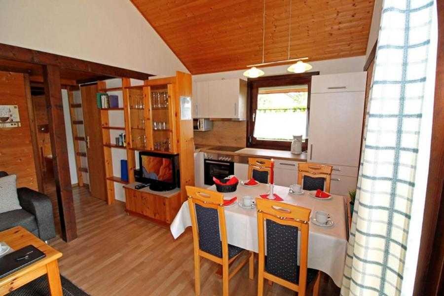 Two-Bedroom House photo 3