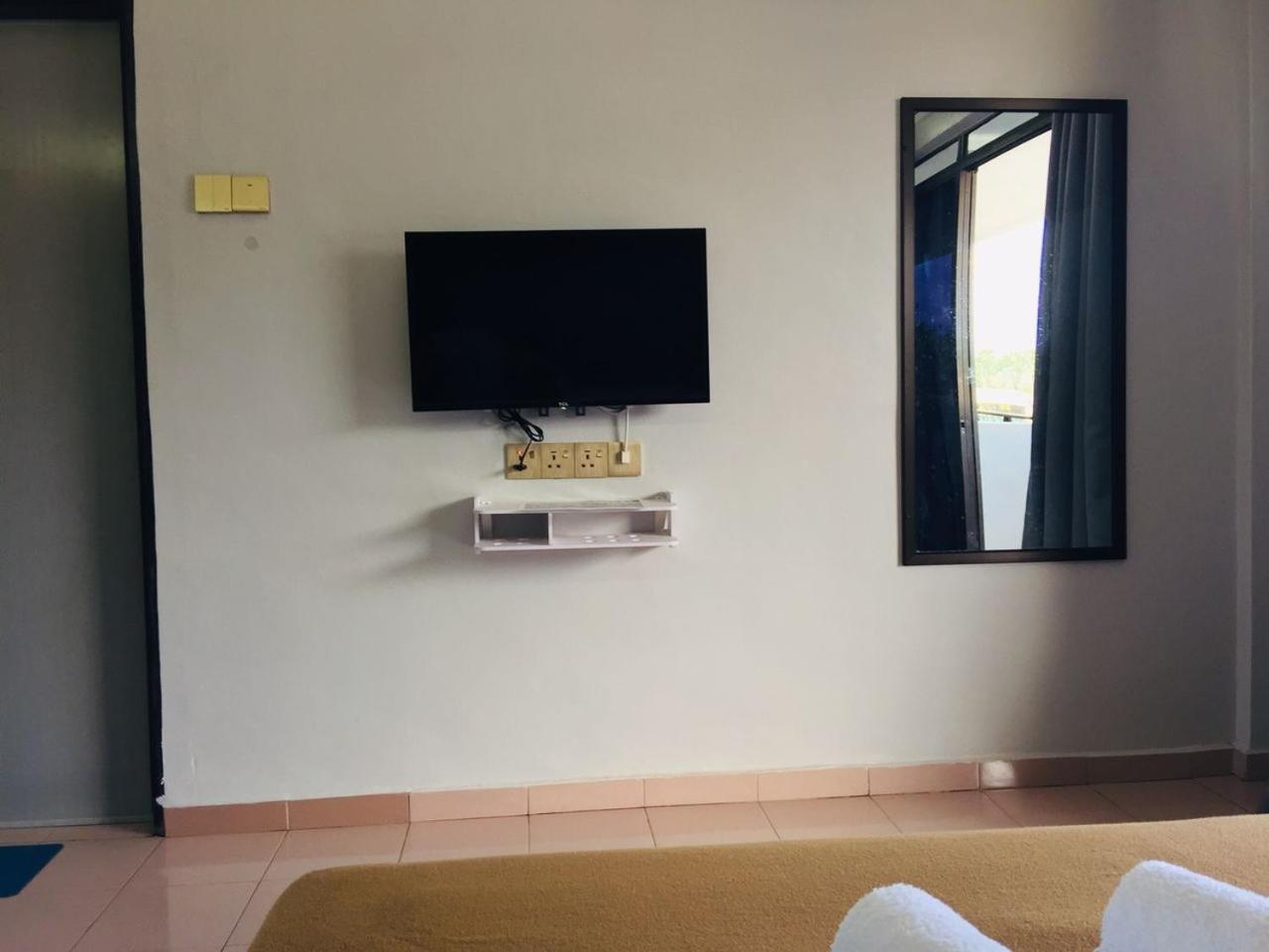 Budget Double Room photo 2
