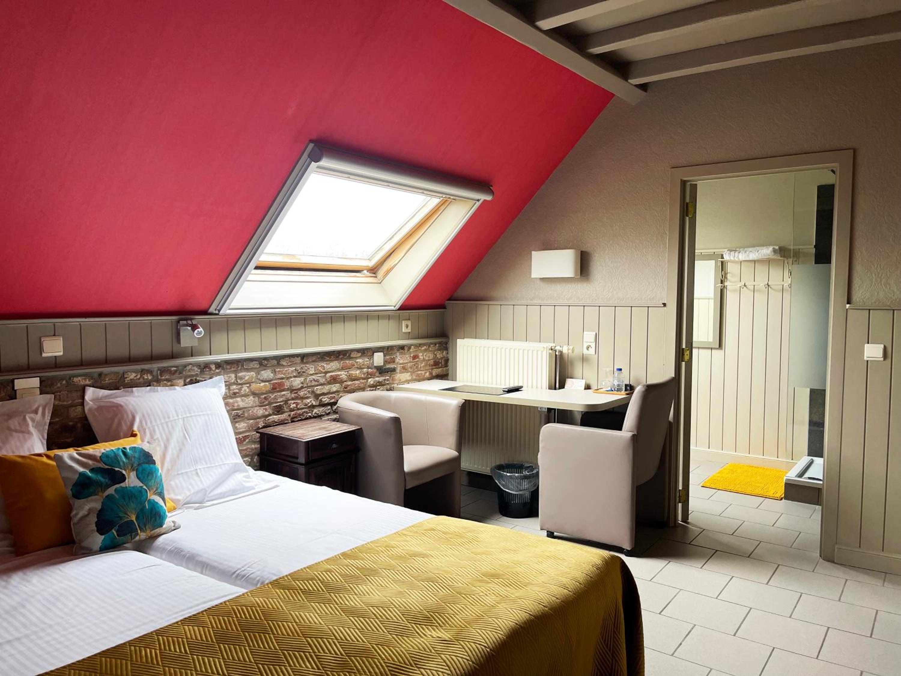 Standard Twin Room photo 1