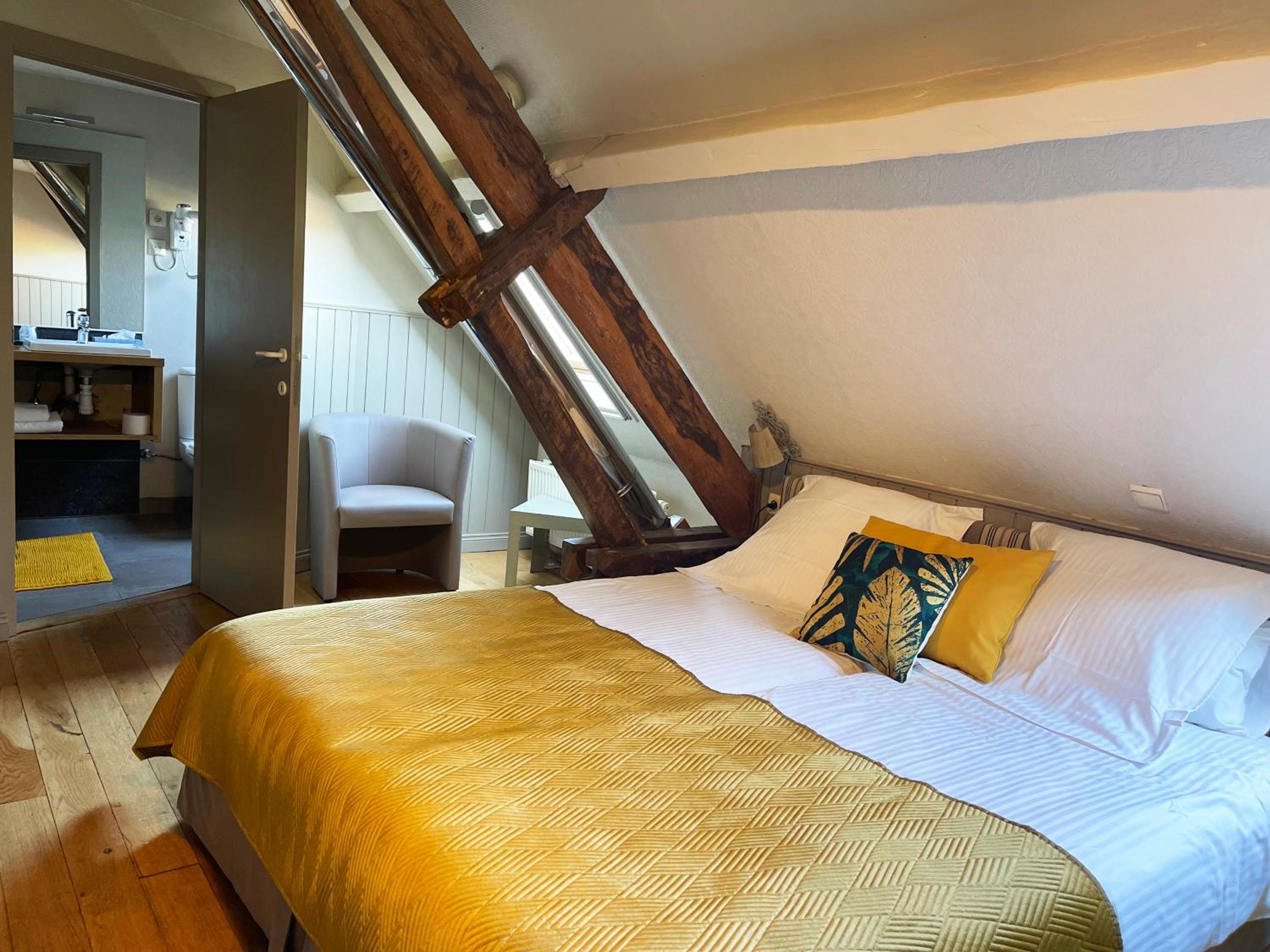 Standard Twin Room photo 3