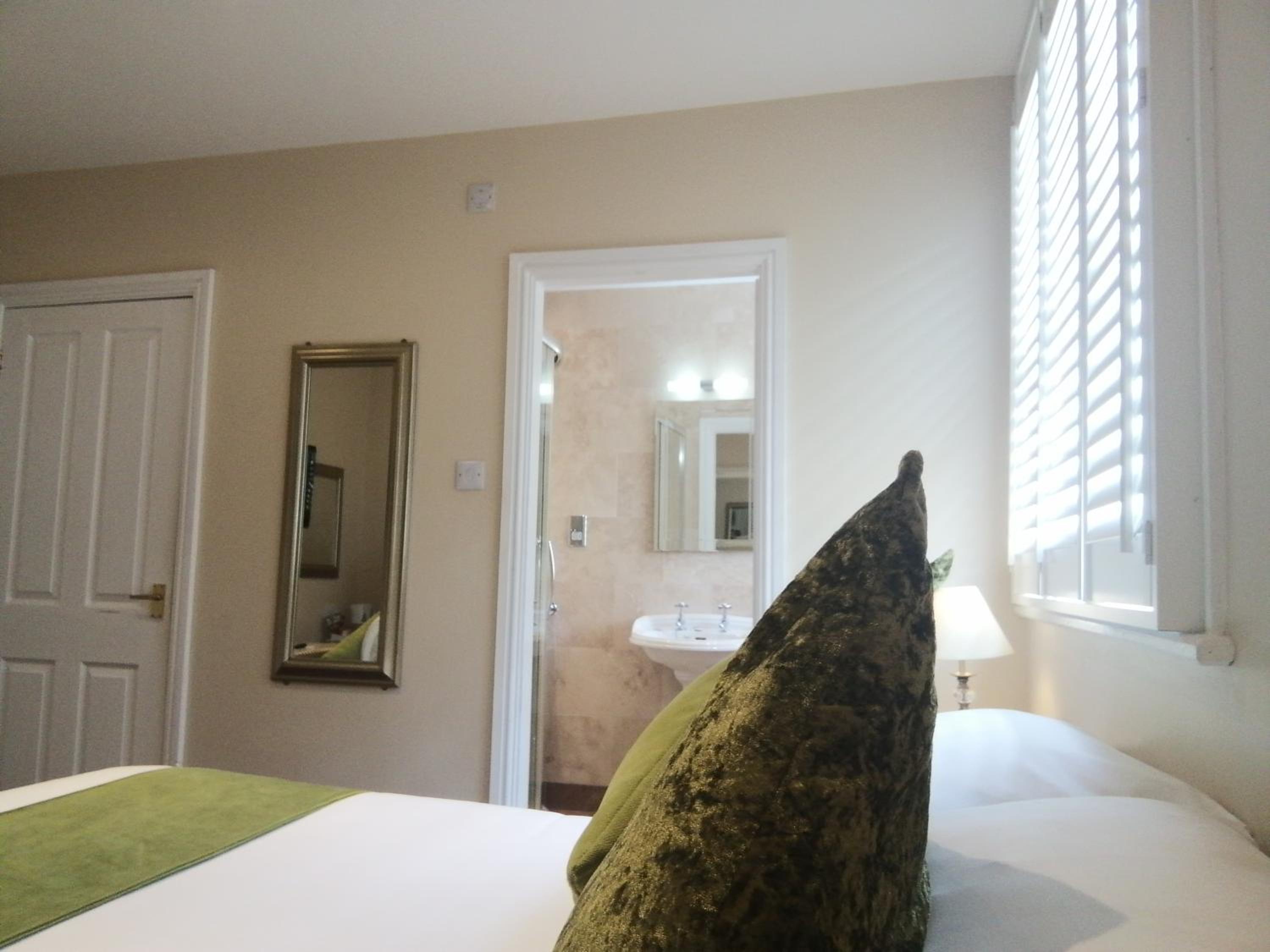 Double Room - Photo 3