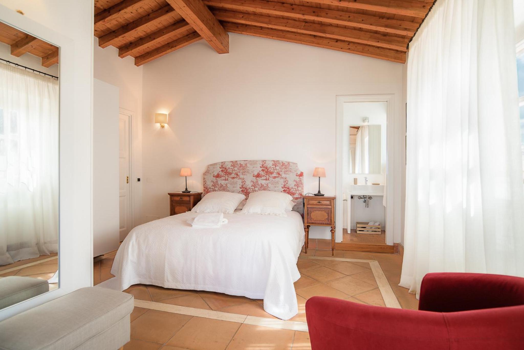 Junior Suite with Sea View - Photo 1