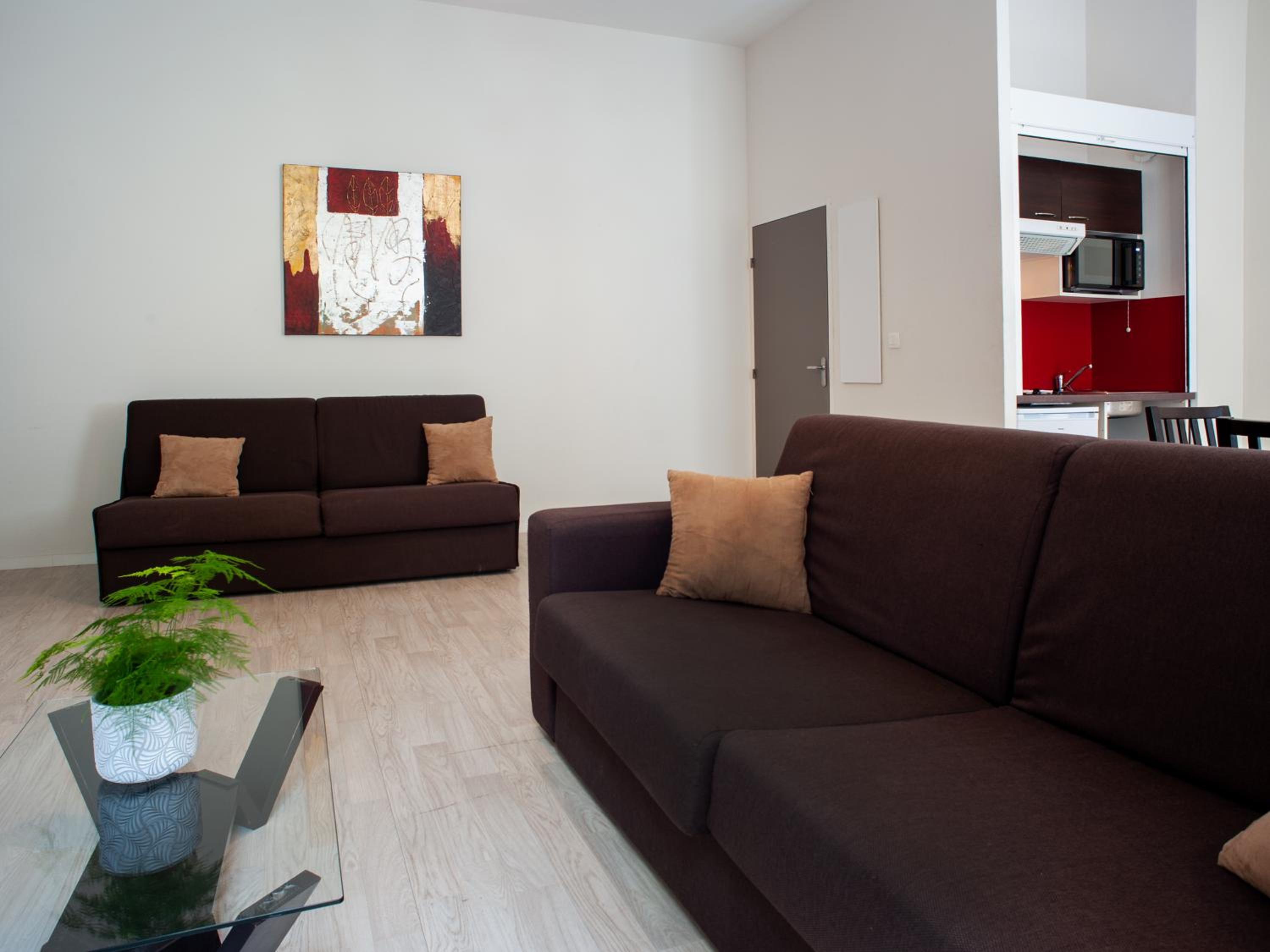 Two-Bedroom Apartment (6 Adults) - Photo 1
