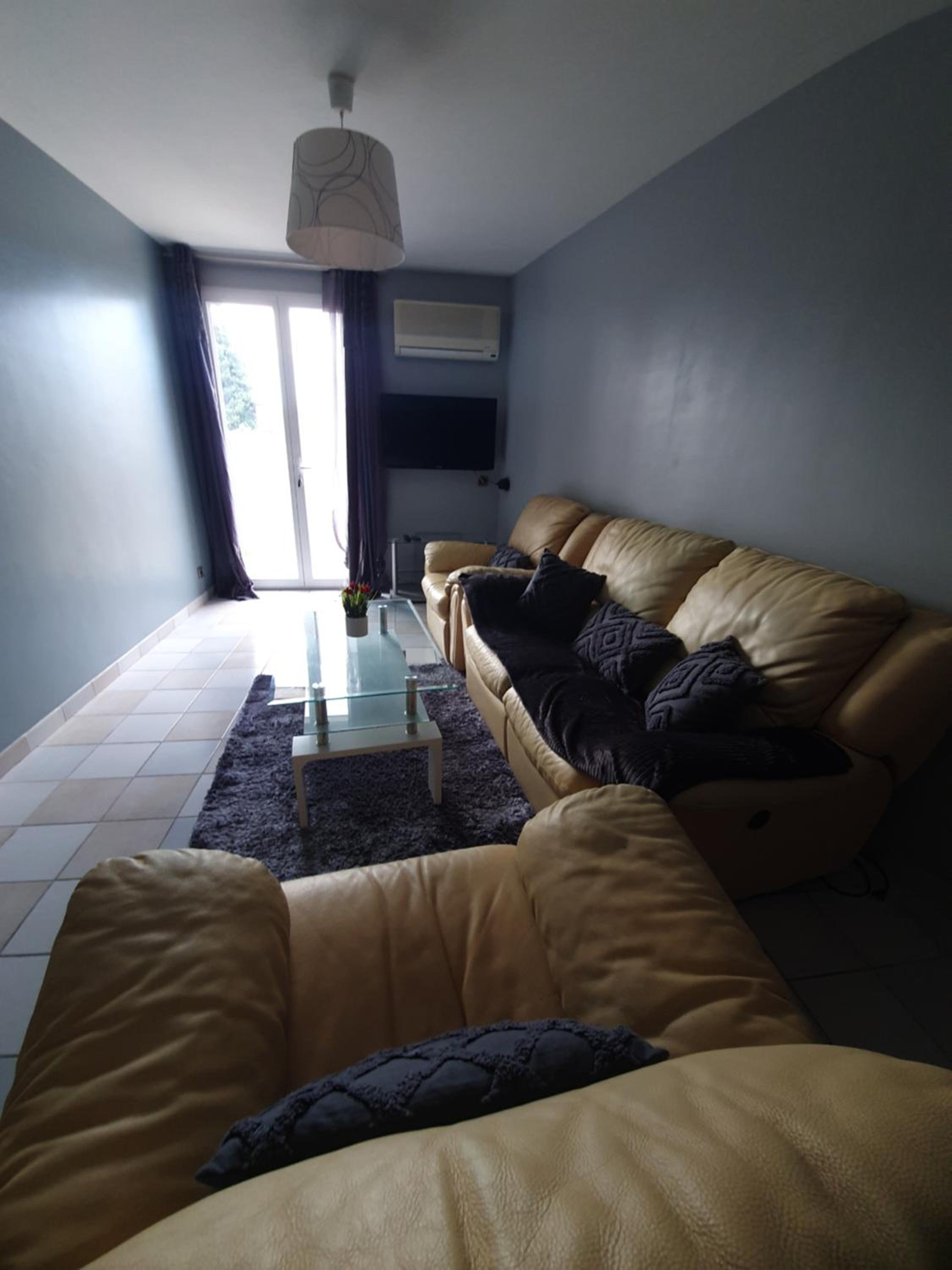 One-Bedroom Apartment - Photo 28