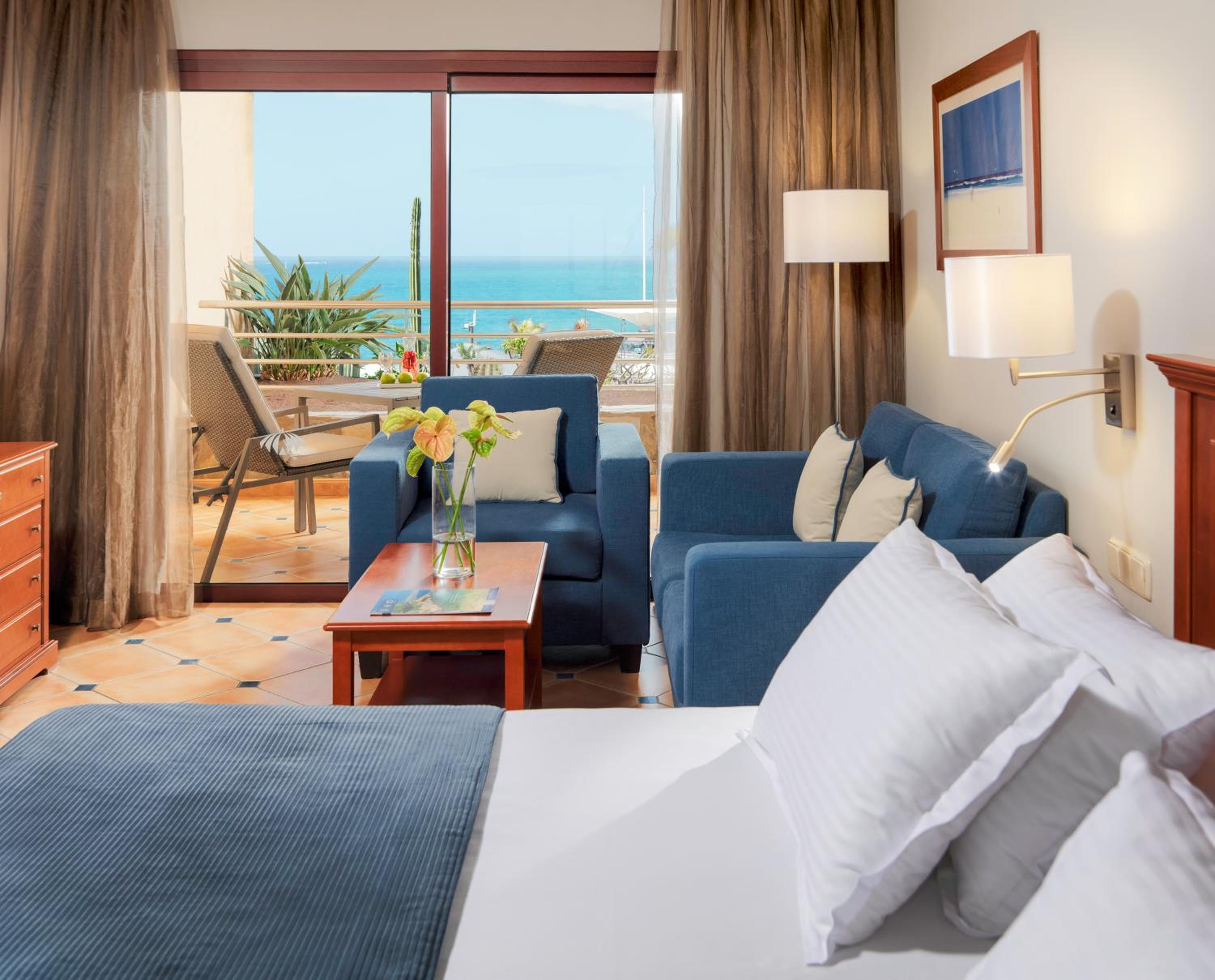 Habitación Doble con Vista al Mar (1 Adulto)
