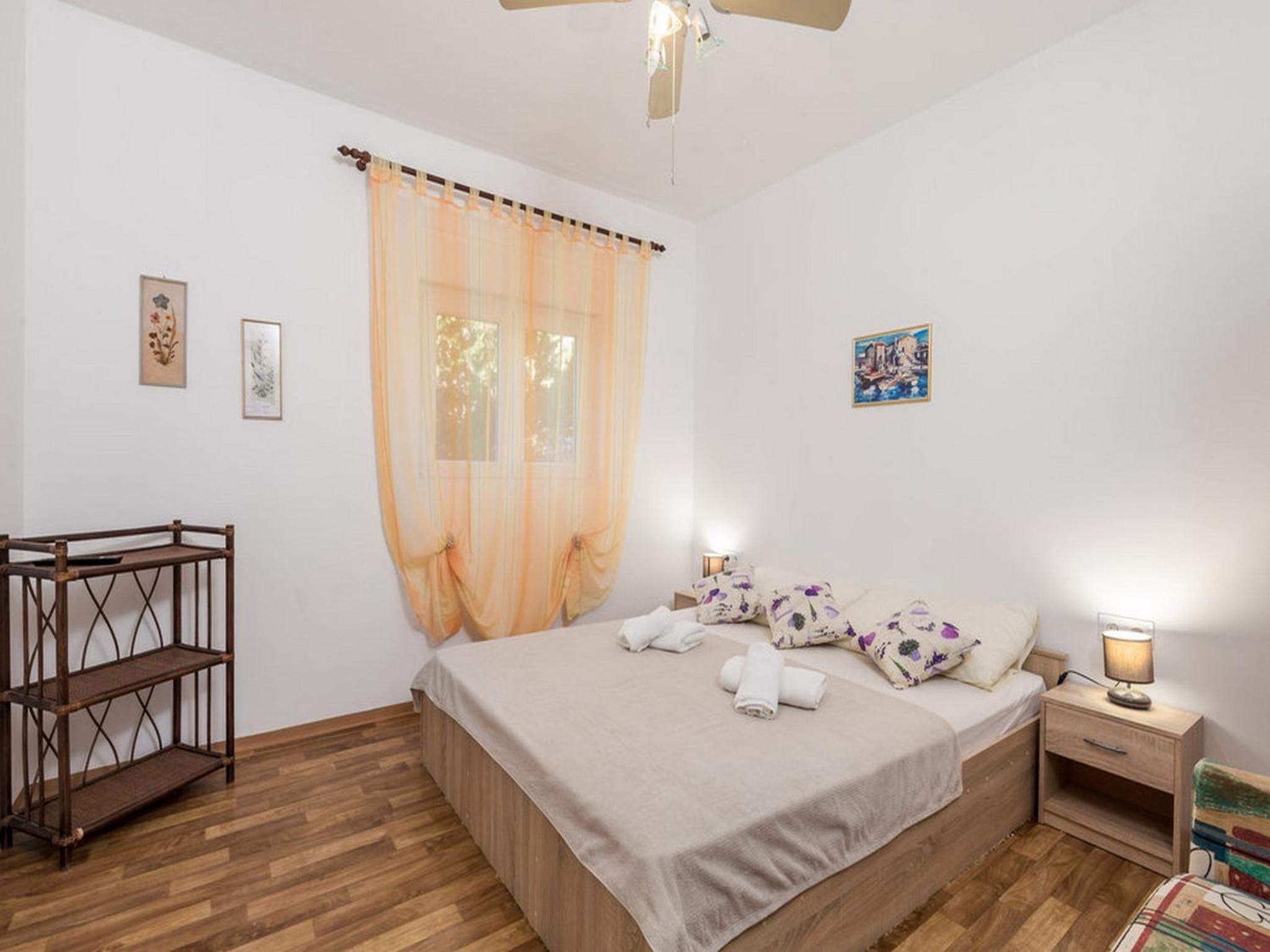 Two Bedroom Apartment with Balcony and Sea View