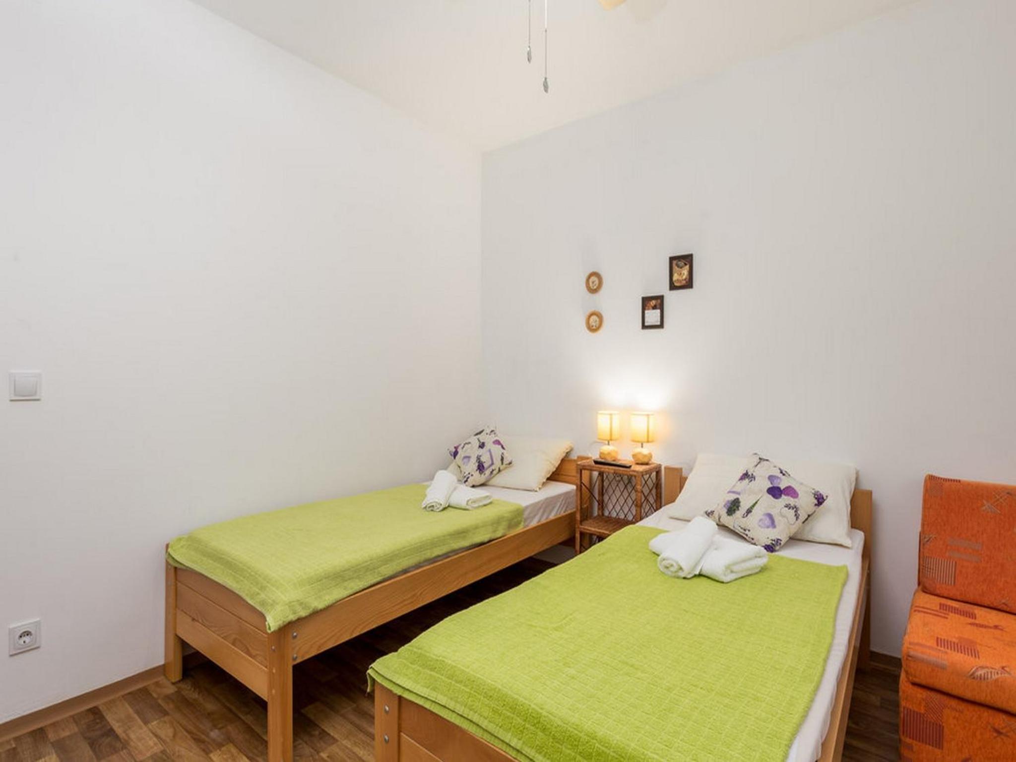 Two Bedroom Apartment with Balcony and Sea View photo 3