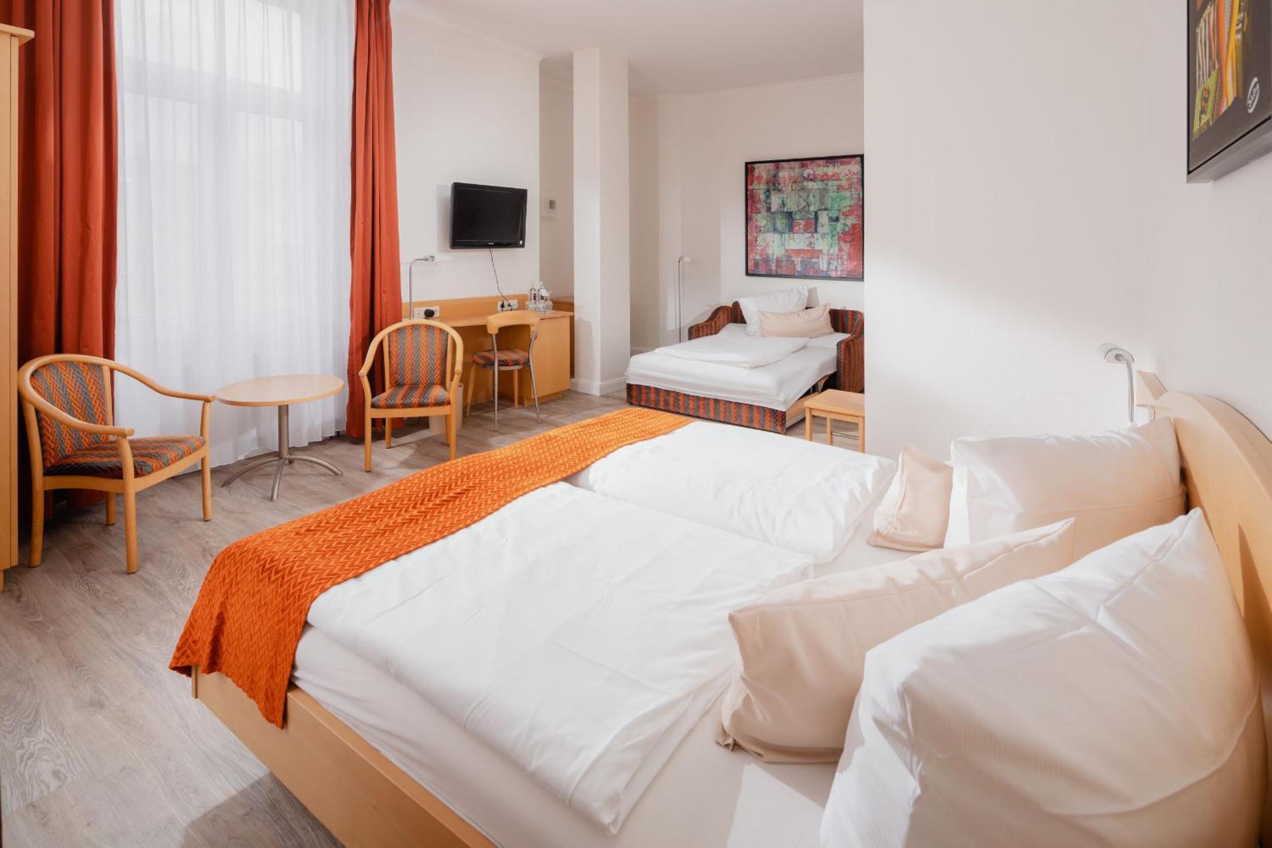 Comfort Triple Room - Photo 1