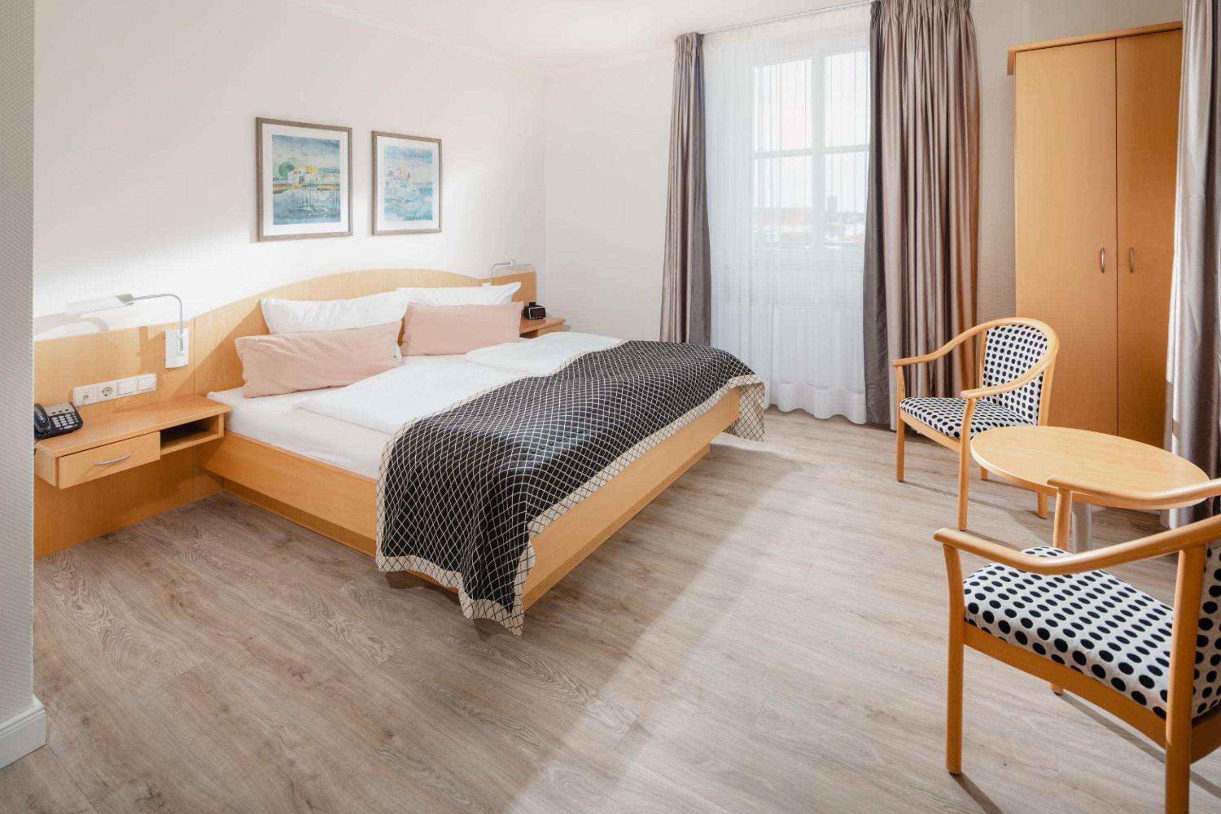 Deluxe Triple Room - Photo 5