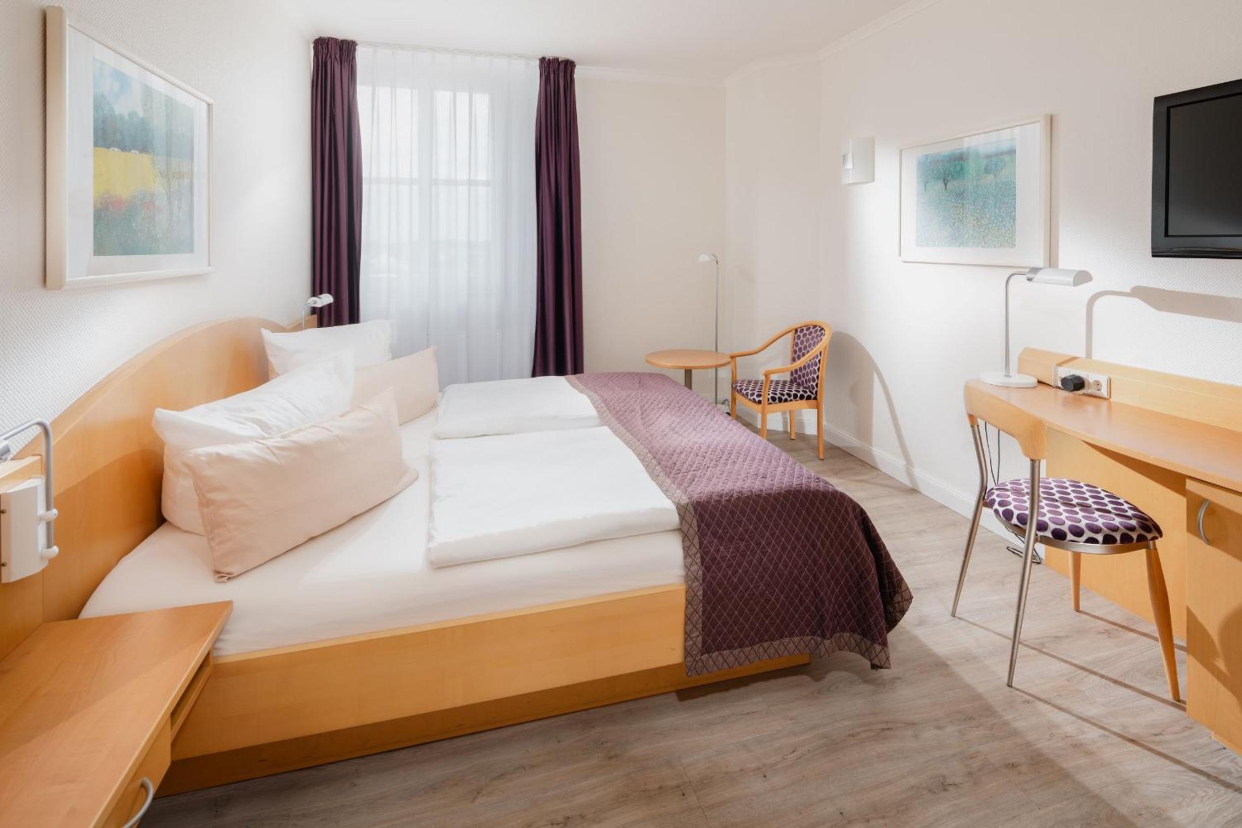 Deluxe Double Room - Photo 4