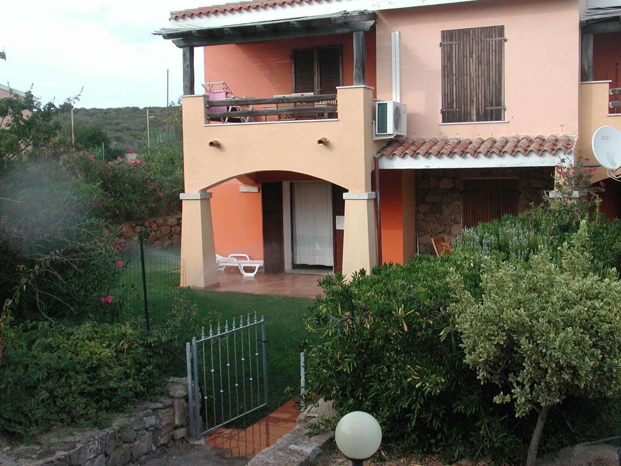 Three-Bedroom Apartment (7 Adults) photo 3