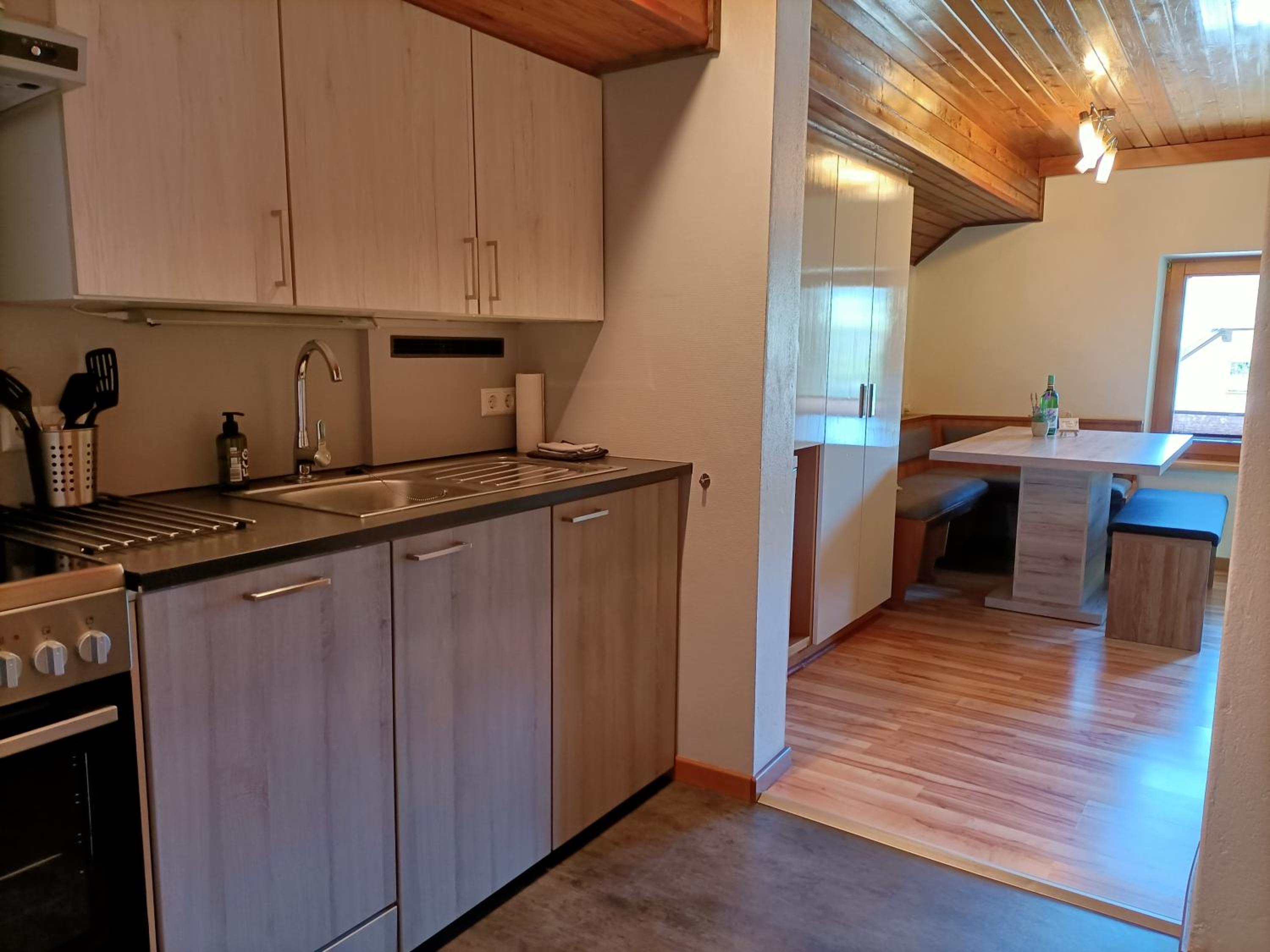 Two-Bedroom Apartment - Penthouse - Photo 8