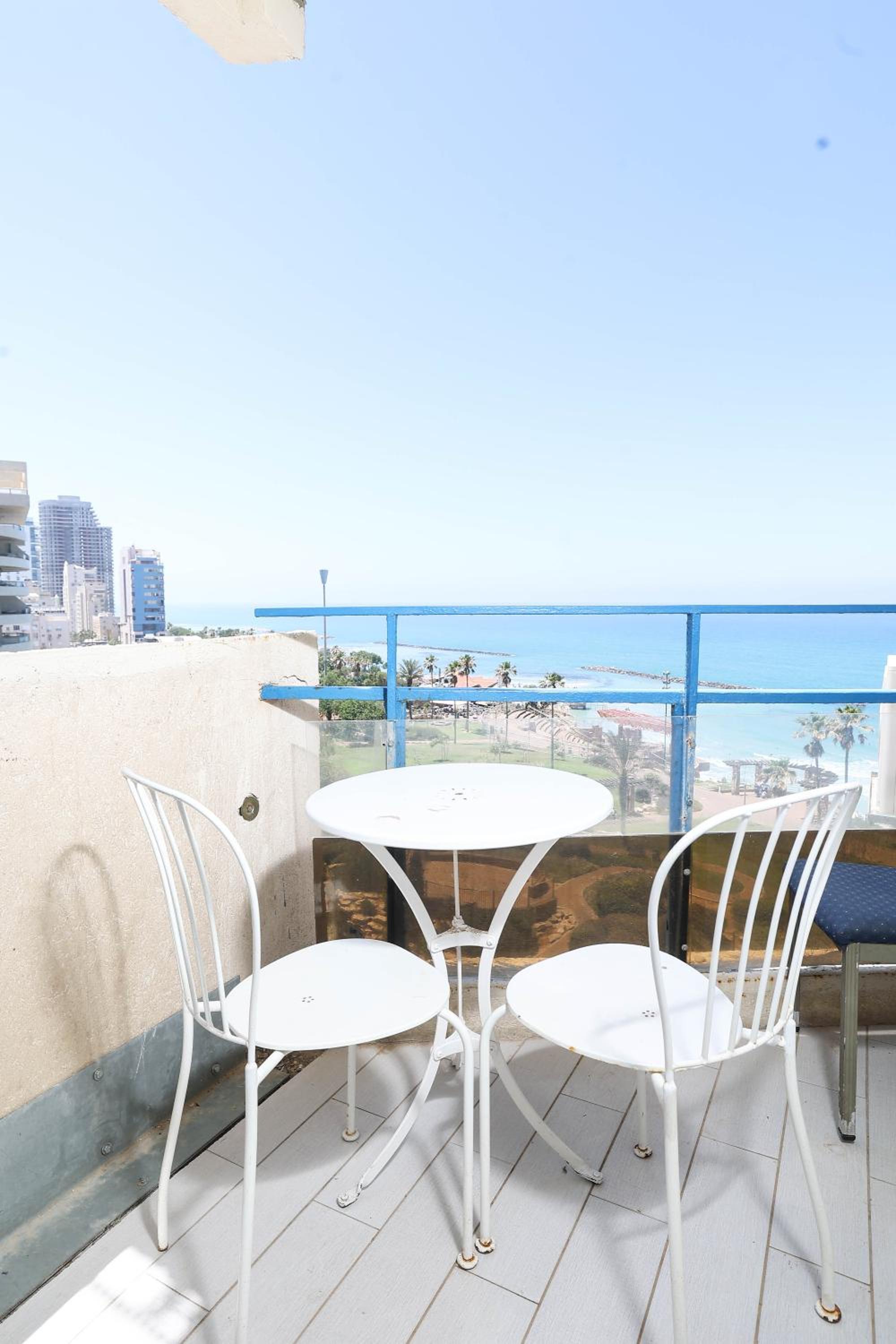 Triple Room with Balcony photo 3