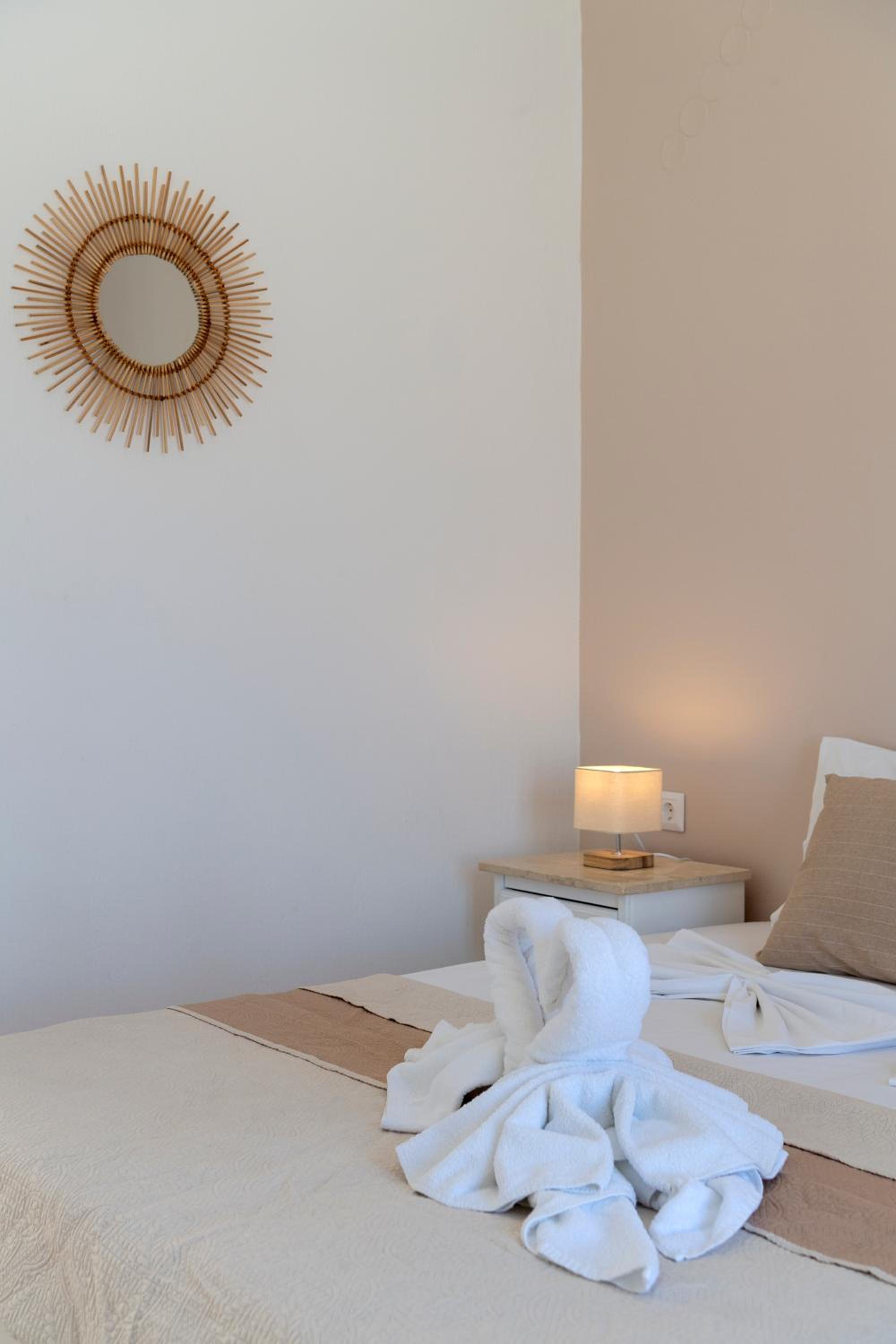 Double or Twin Room - Photo 16