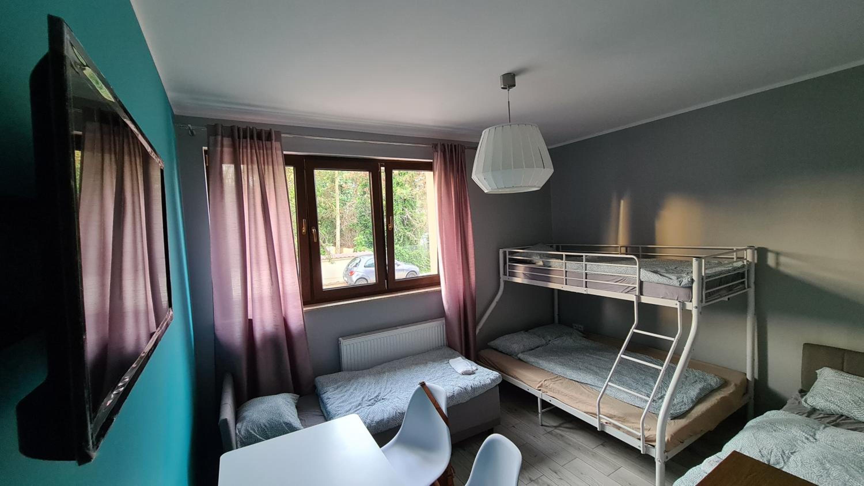 One-Bedroom Apartment - Photo 23