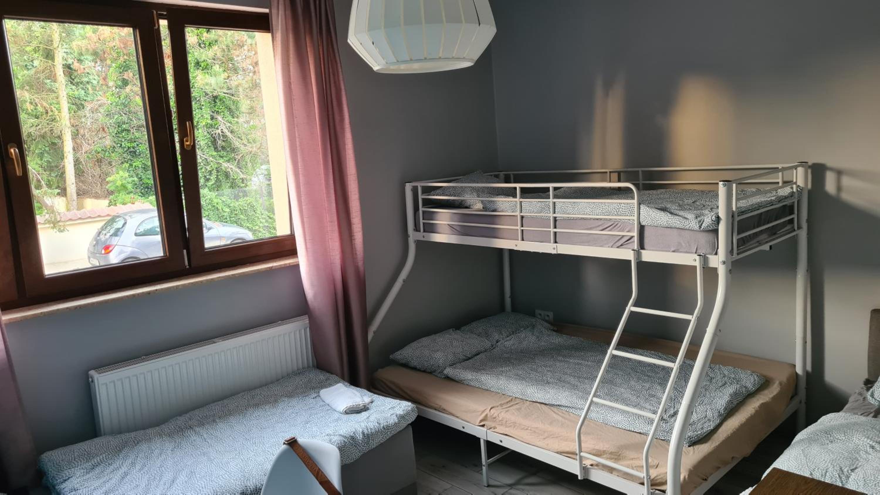 One-Bedroom Apartment - Photo 17