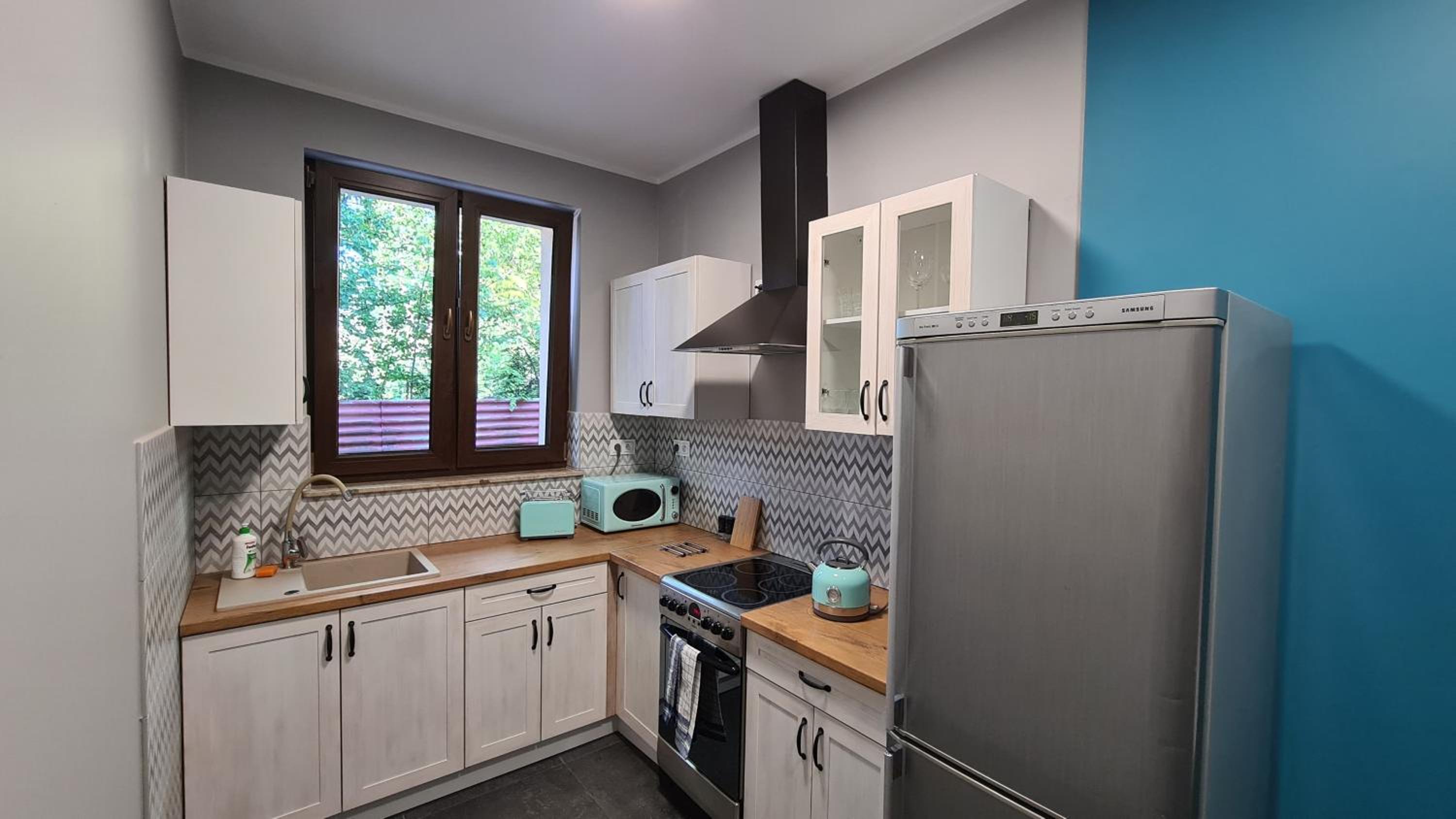One-Bedroom Apartment - Photo 26