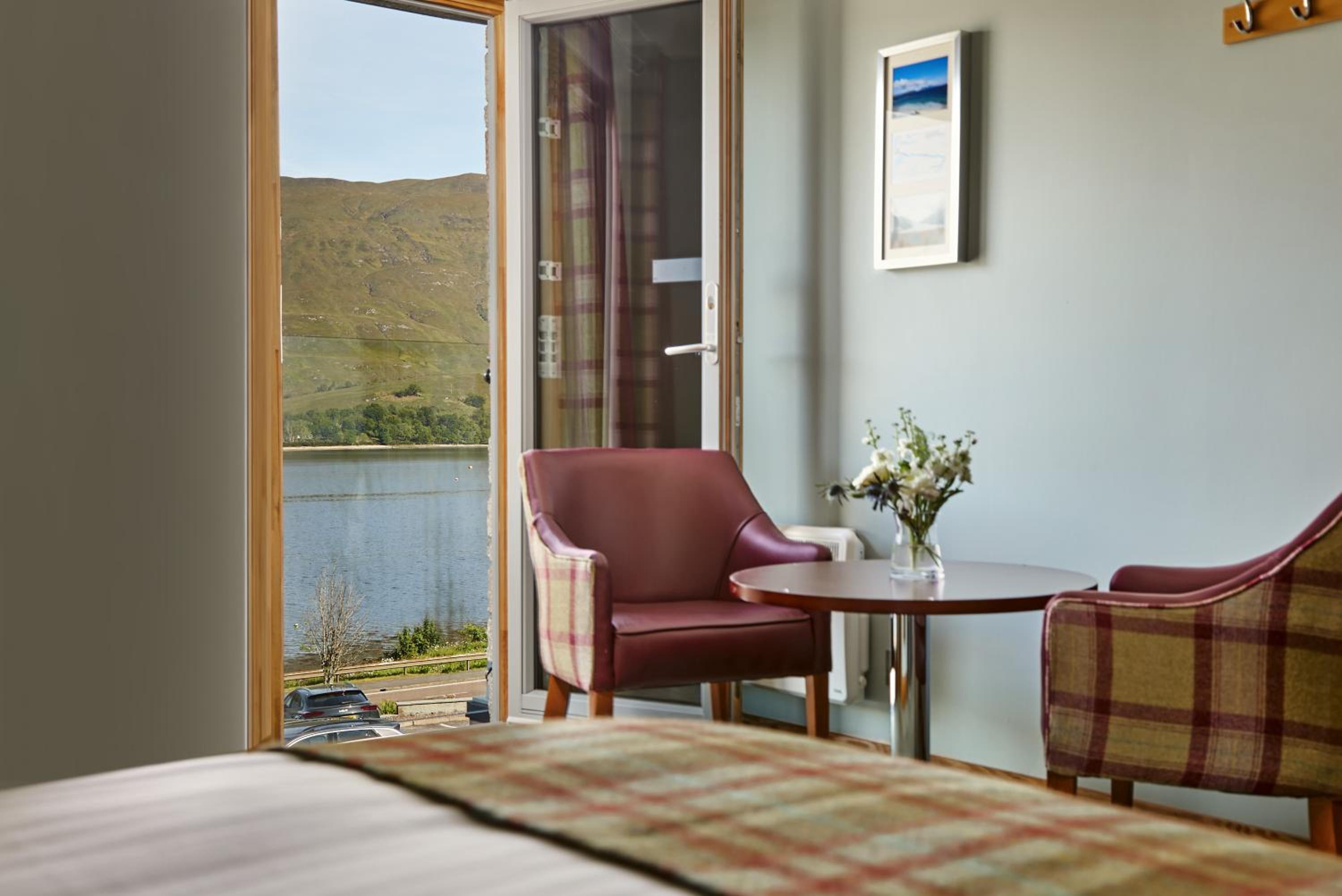 Deluxe Triple Room With Sea View photo 3