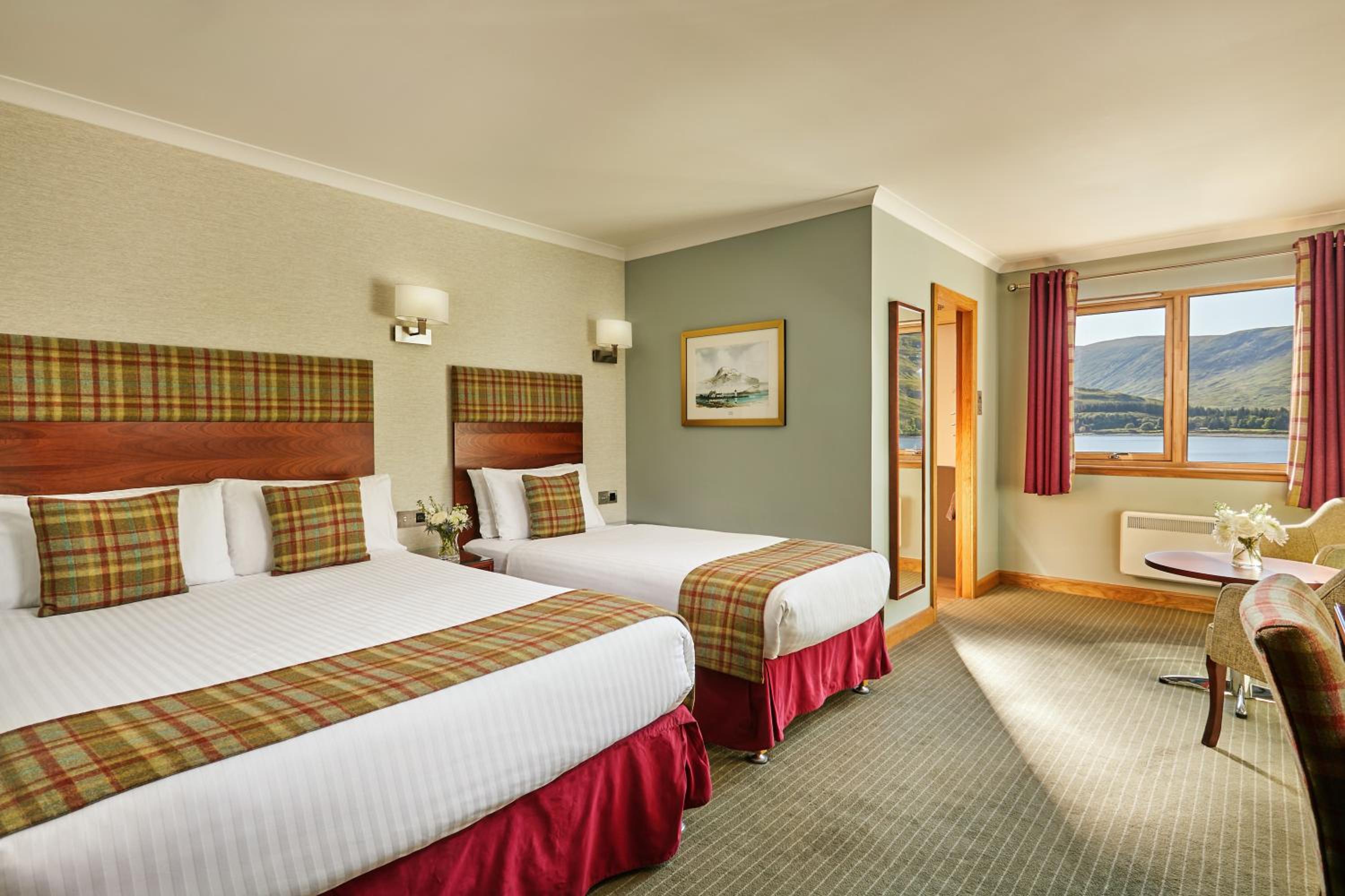 Triple Room with View - Photo 3