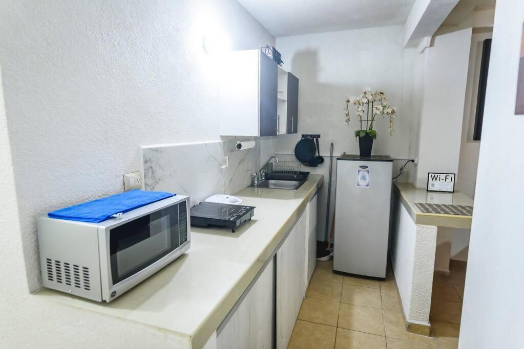One-Bedroom Apartment - Photo 48
