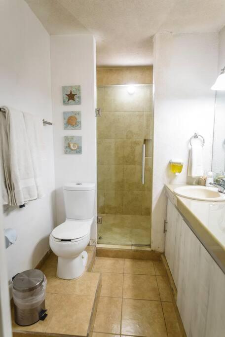 One-Bedroom Apartment - Photo 39