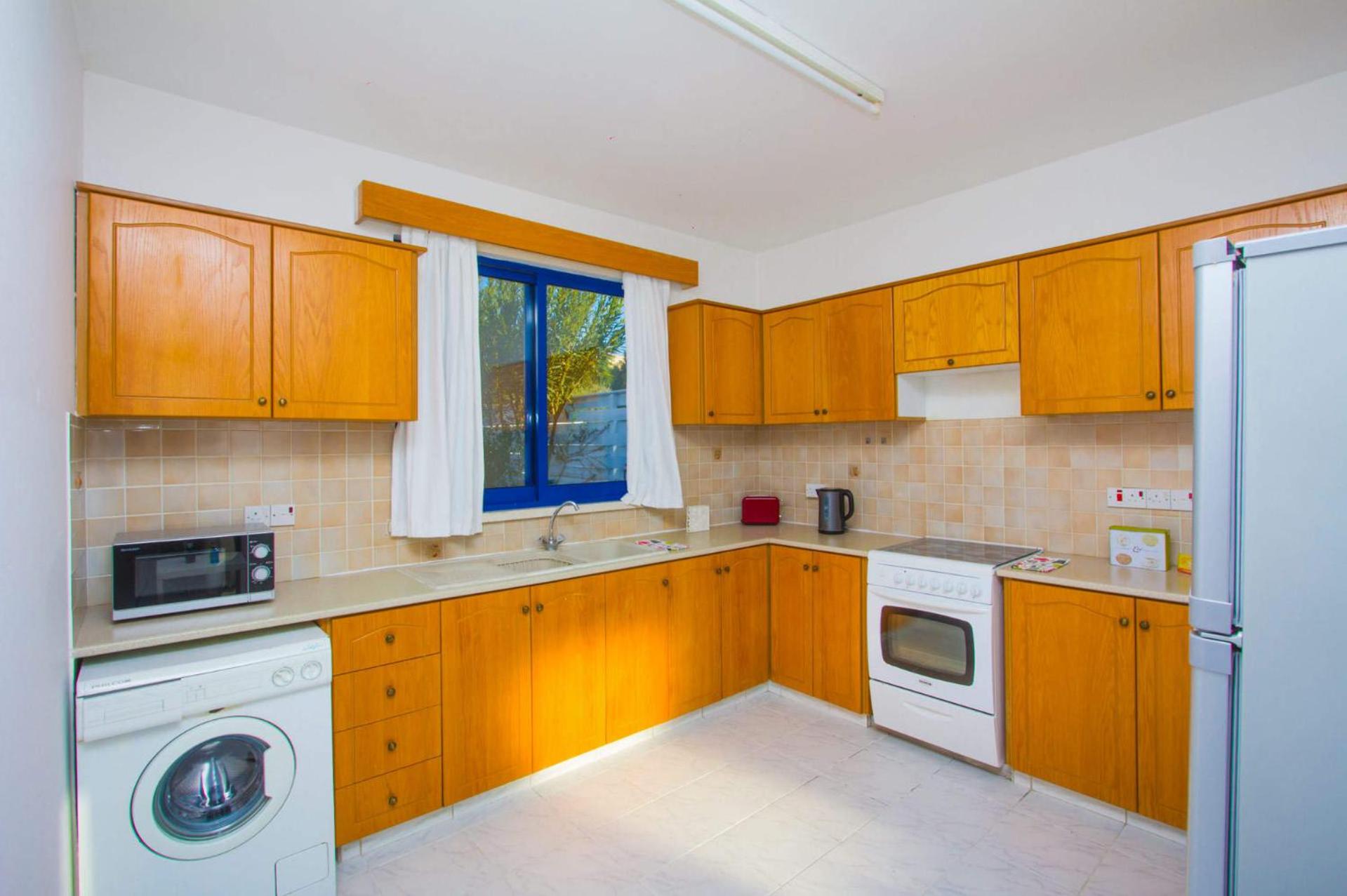 Three-Bedroom Villa photo 3